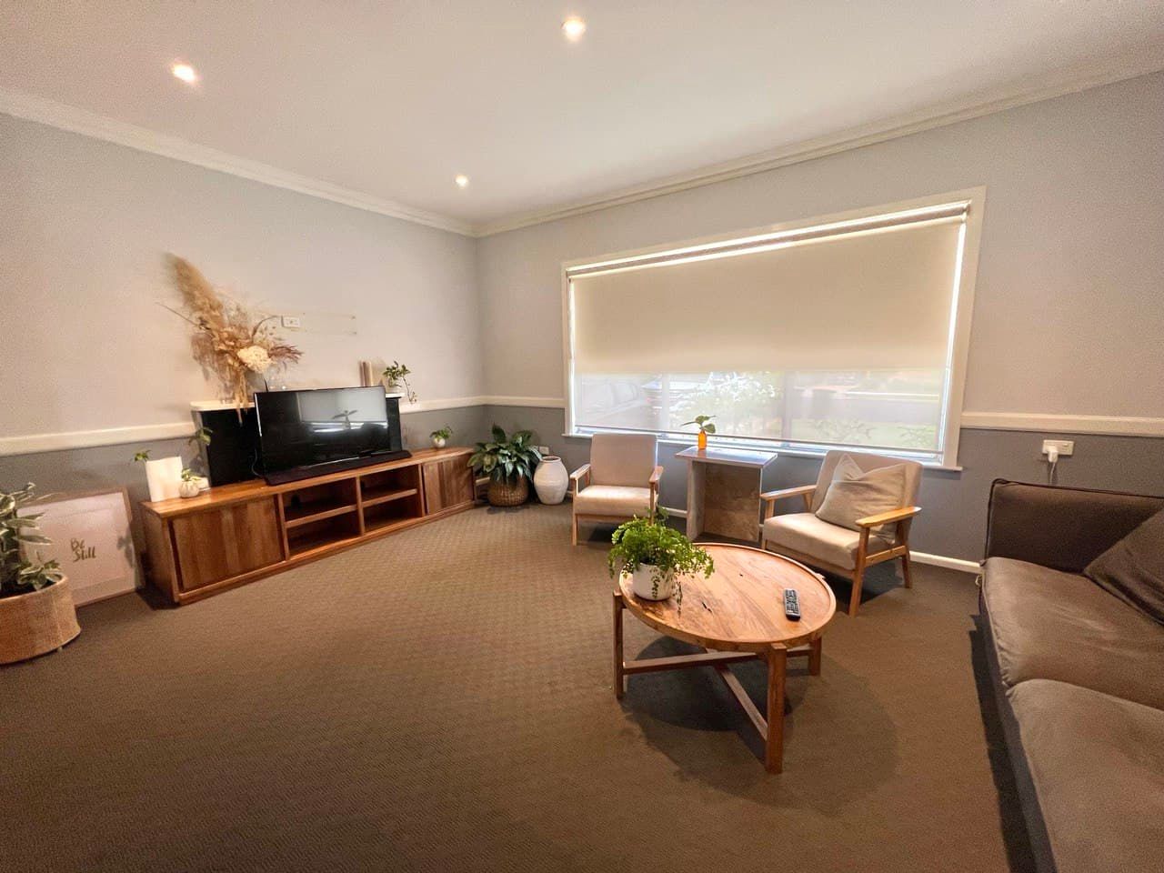 22 Thornbury Street — photo 3 of 13