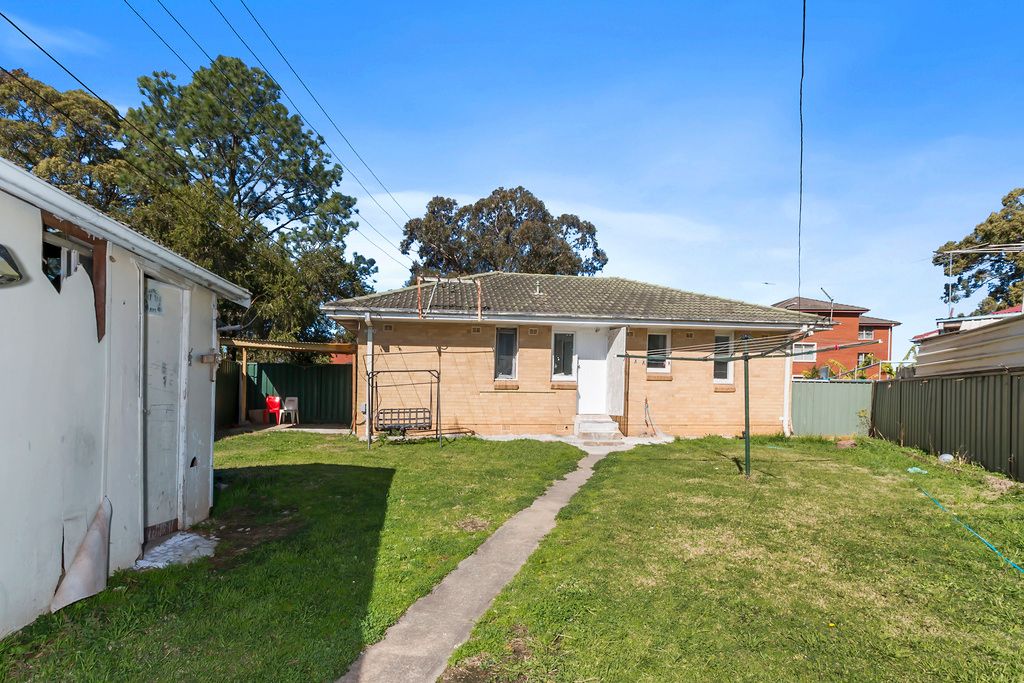 15 Elrington Place, Cartwright, NSW 2168