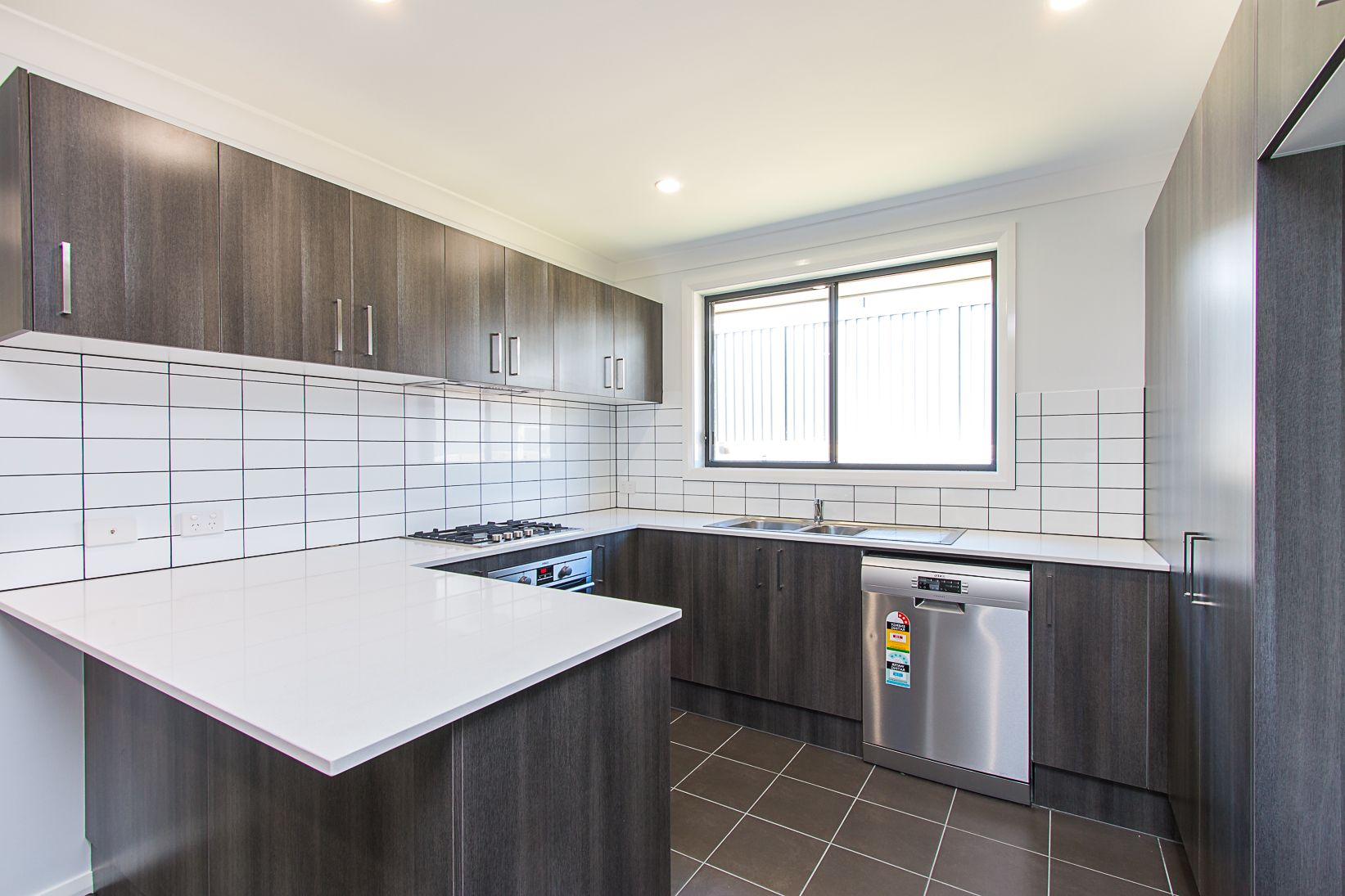 12 Kariba Close, Macquarie Hills, NSW 2285