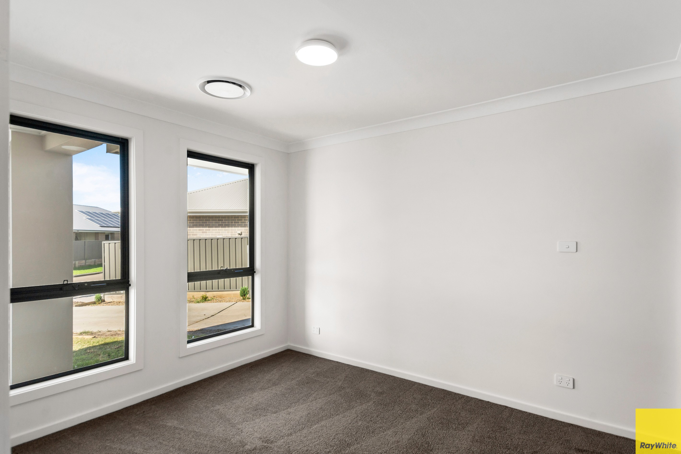 11b Ayshire Street, Horsley, NSW 2530