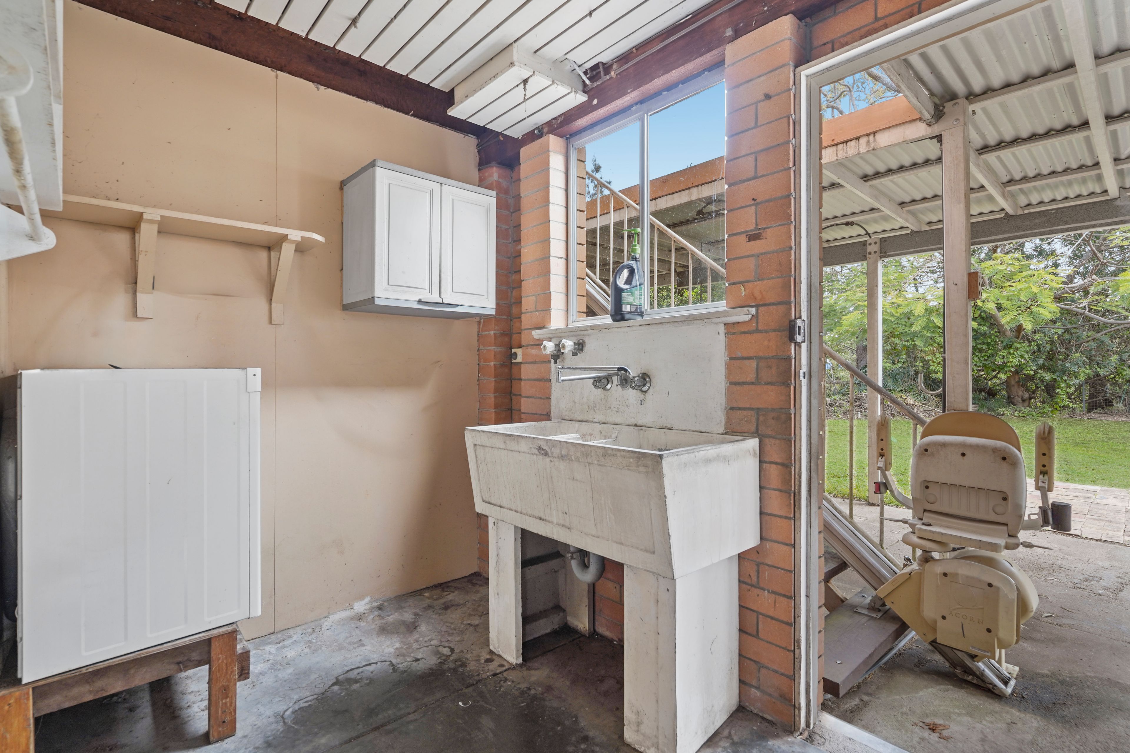 18 Cabarita Street — photo 15 of 24
