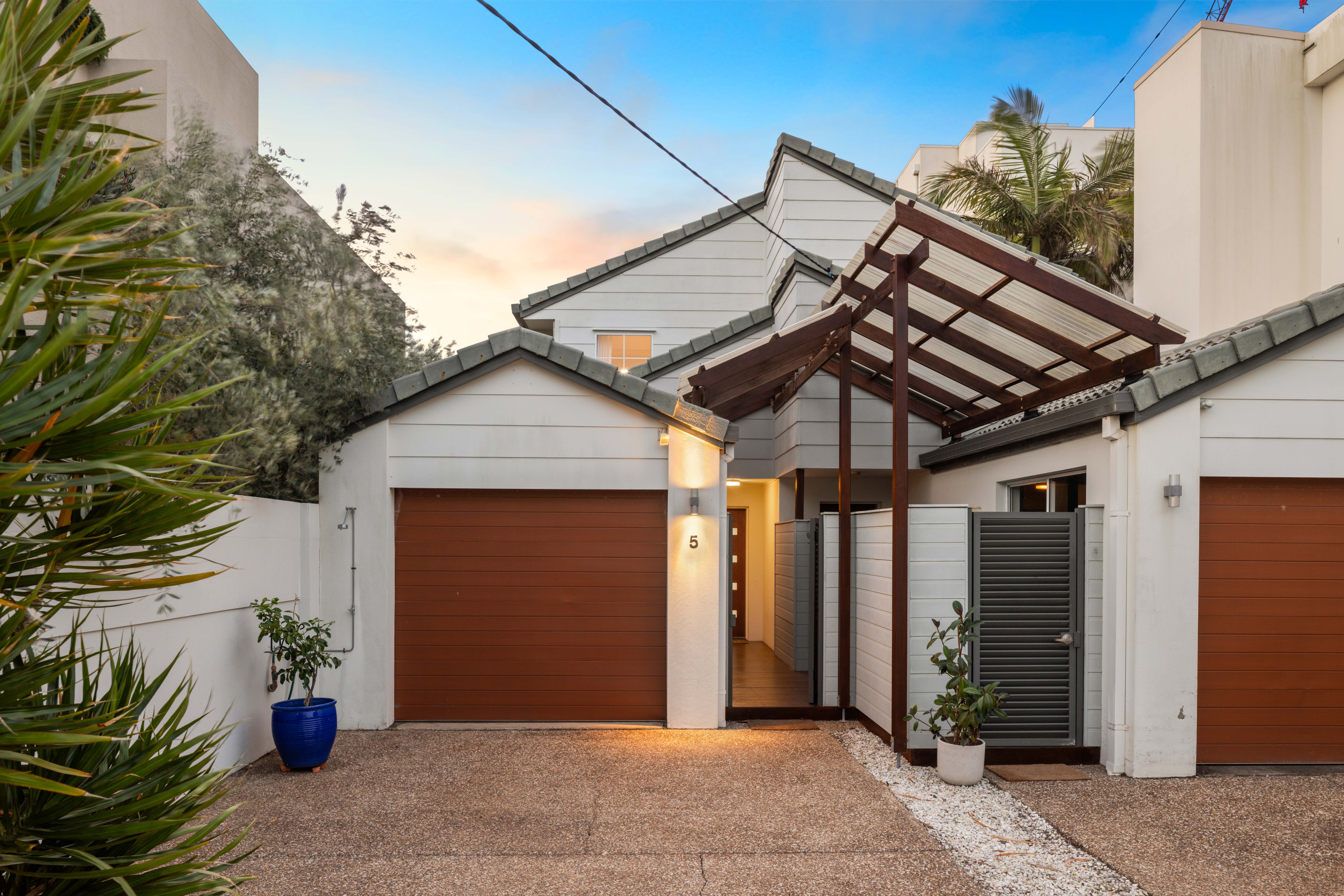 1/5 William Street — photo 2 of 13