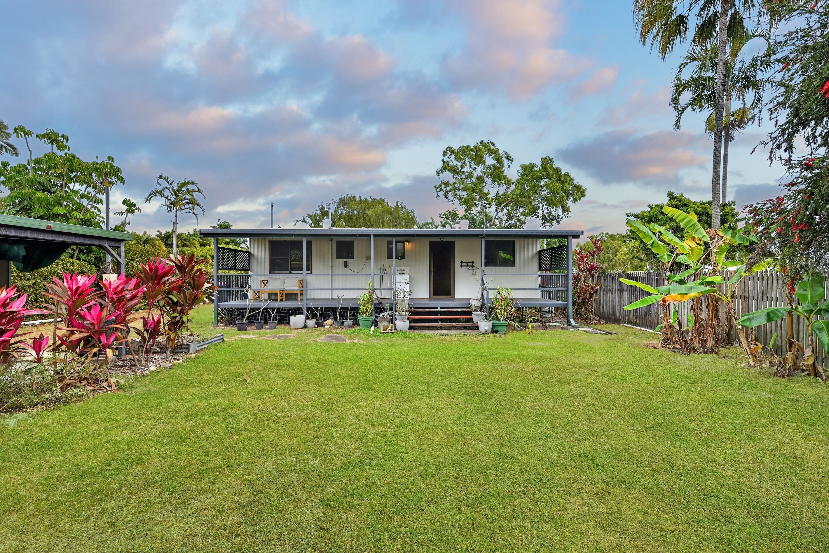 185 Balgal Beach Road, Balgal Beach, QLD 4816
