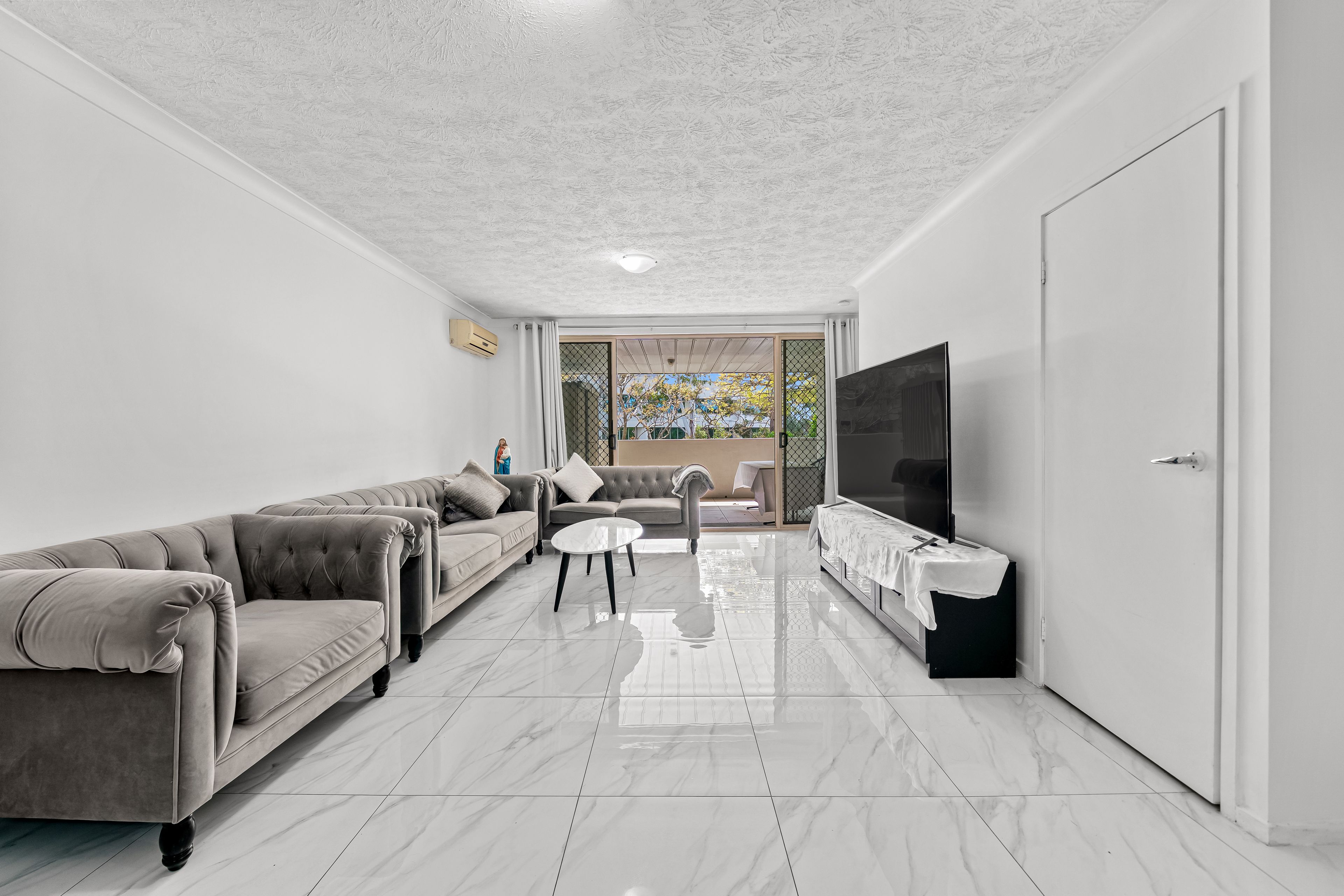 4/18 Mascar Street — photo 15 of 19