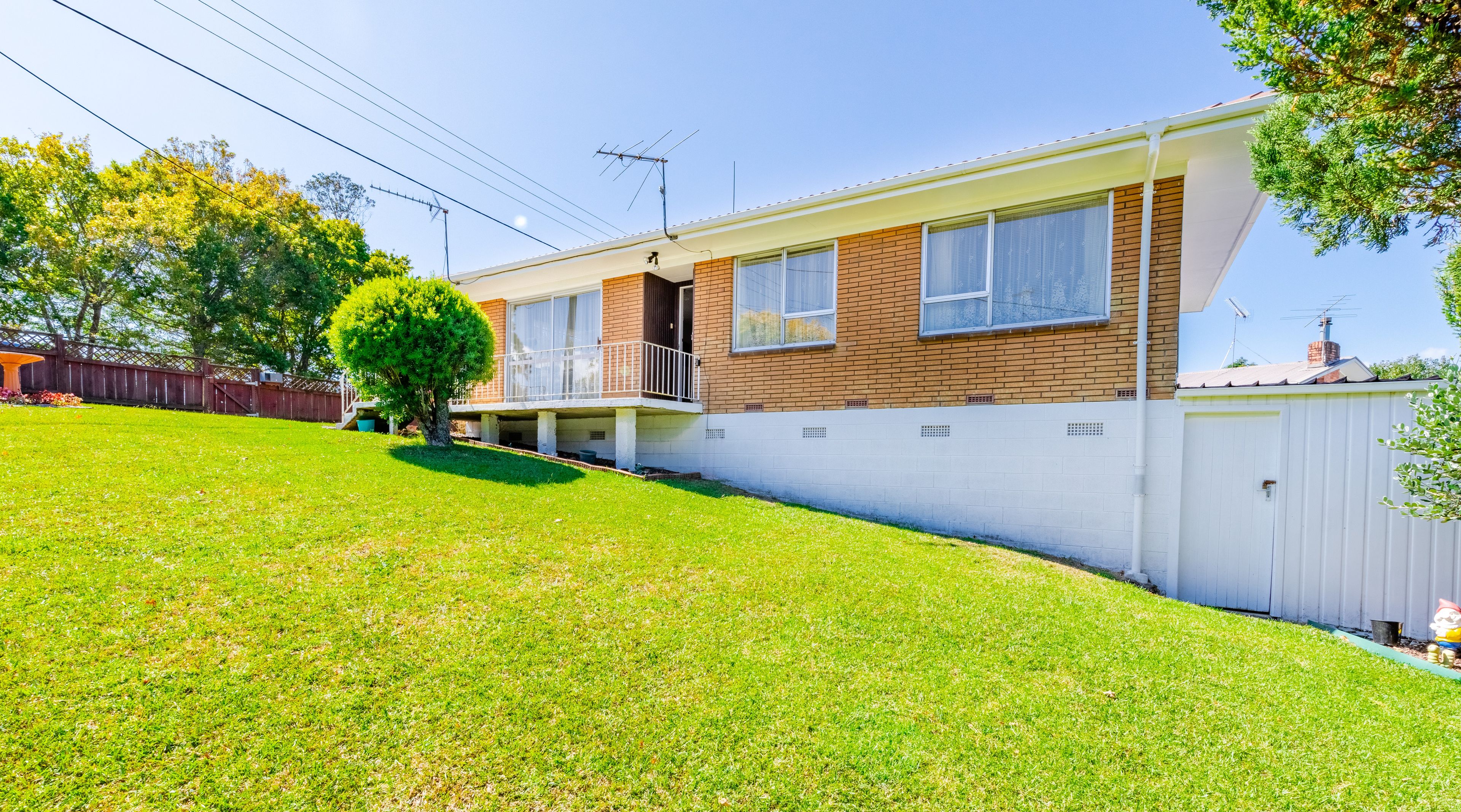 1/120 Godley Road, Green Bay, Waitakere City