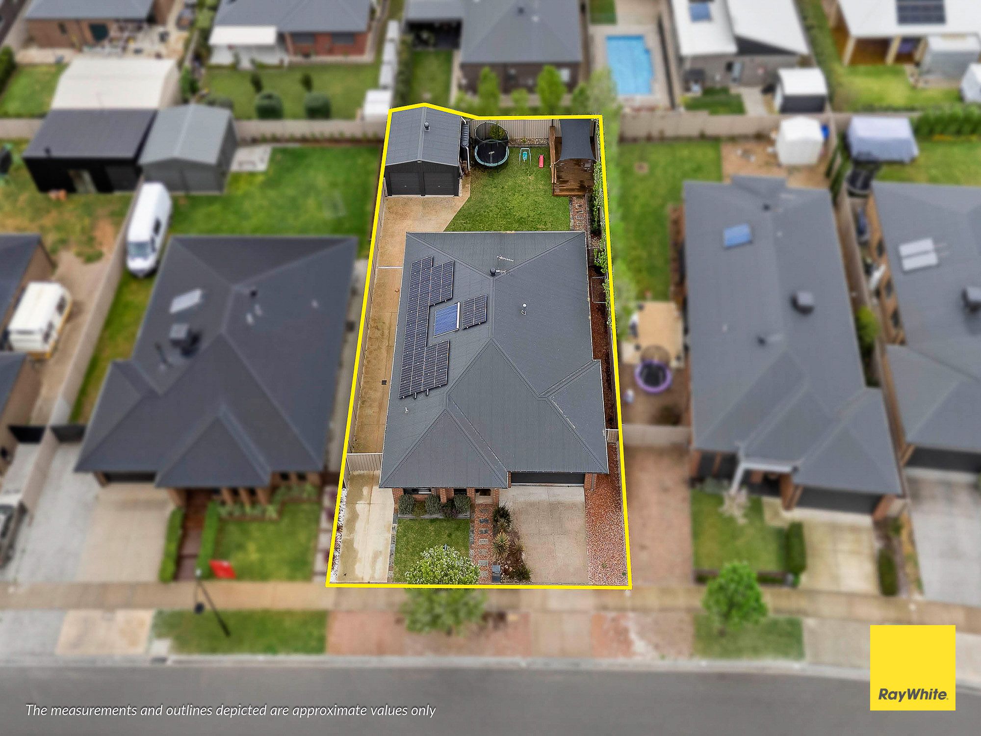 6 Randall Way — photo 15 of 17