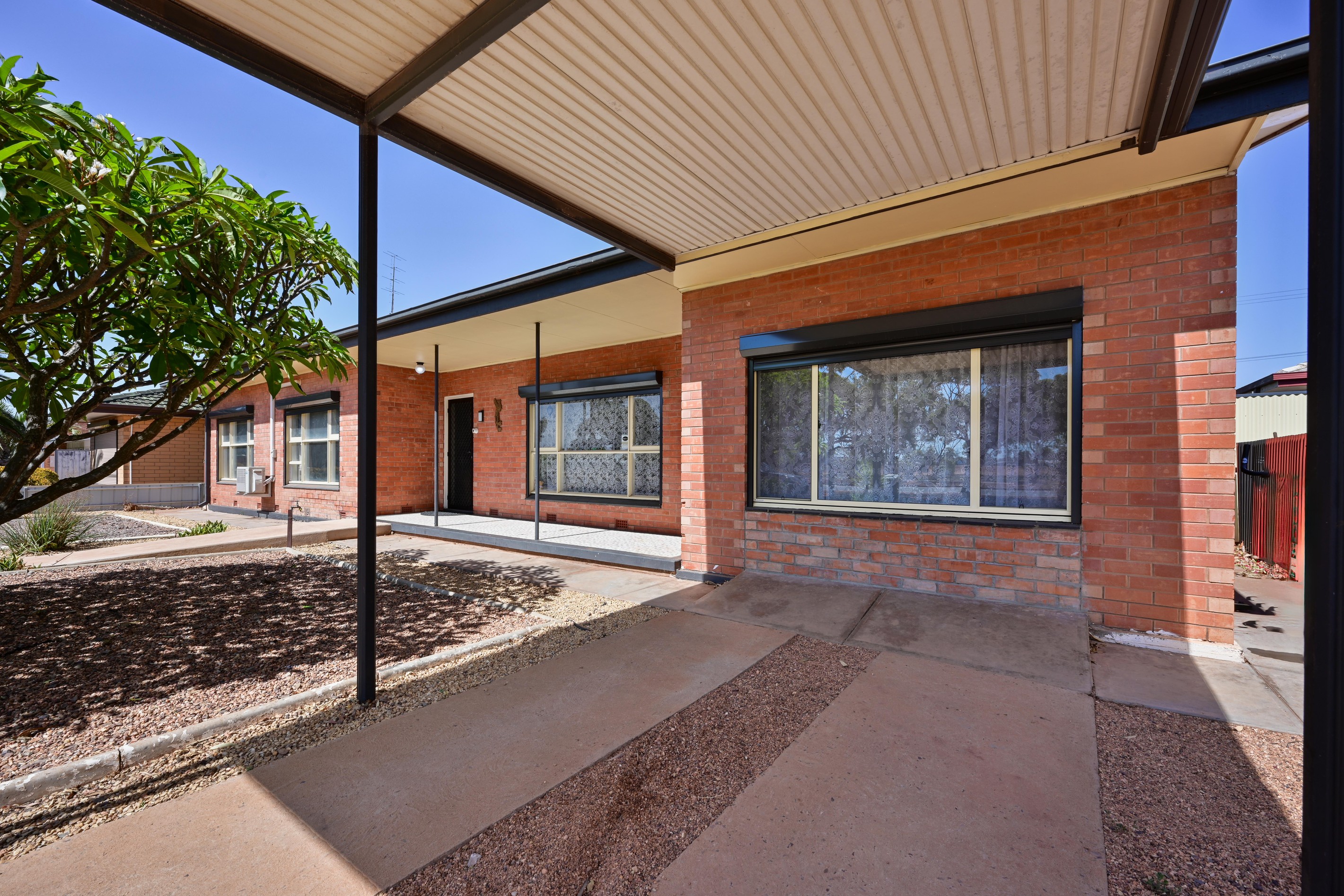 27 Mcdouall Stuart Avenue, Whyalla Stuart, SA 5608