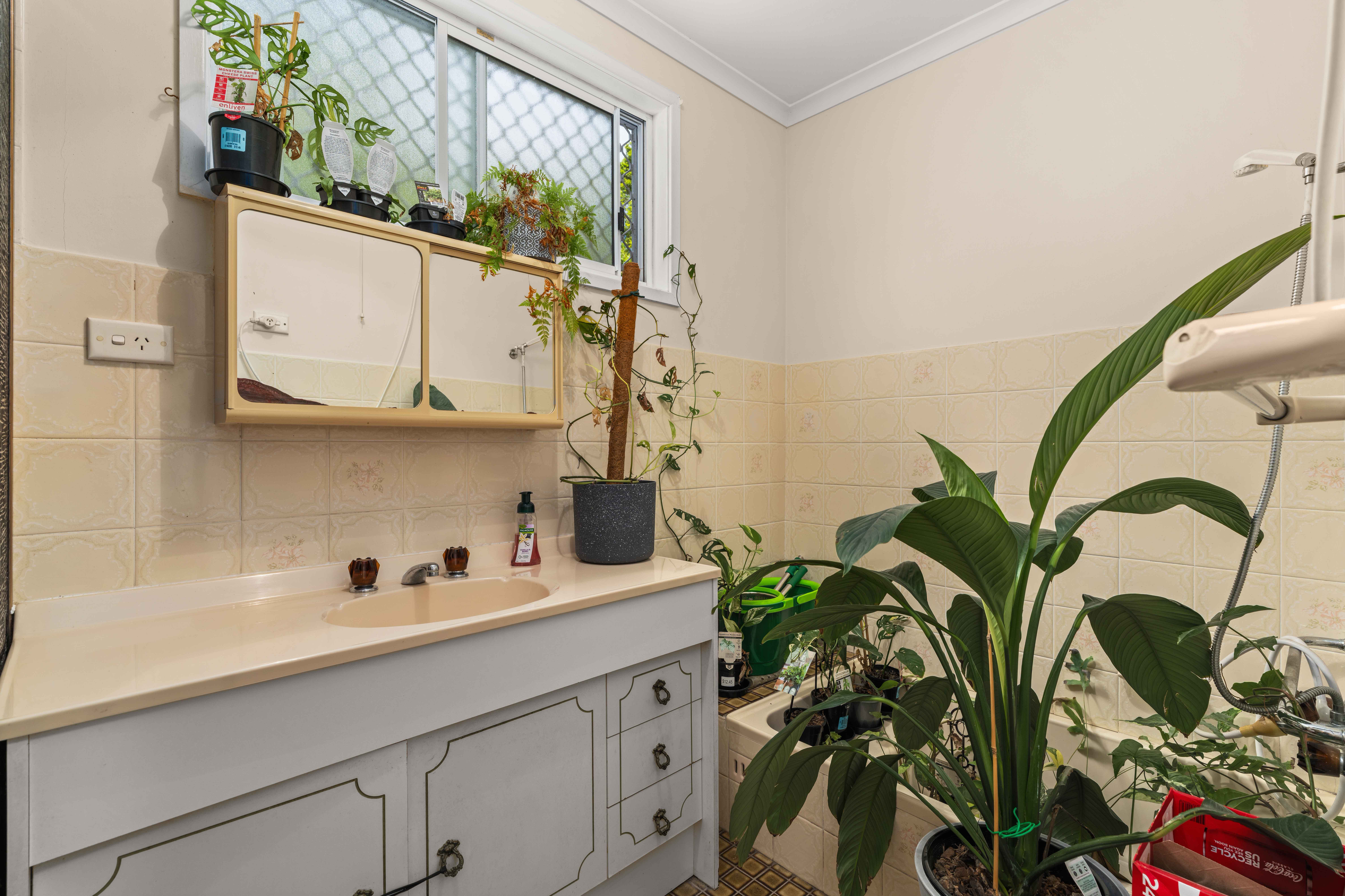 22 Hyam Street — photo 16 of 30