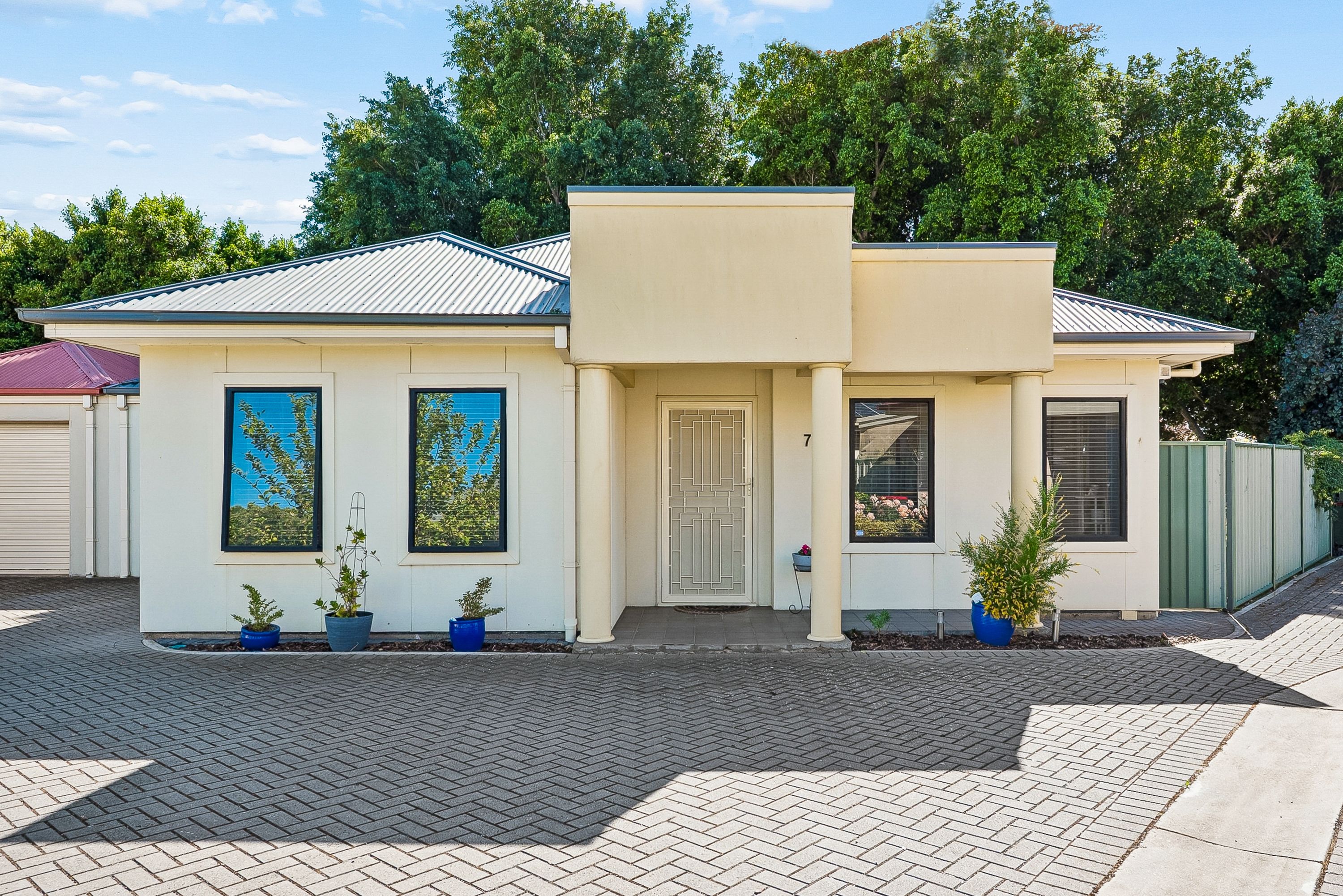 7/10-12 Ashwood Circuit — photo from Ray White Mawson Lakes
