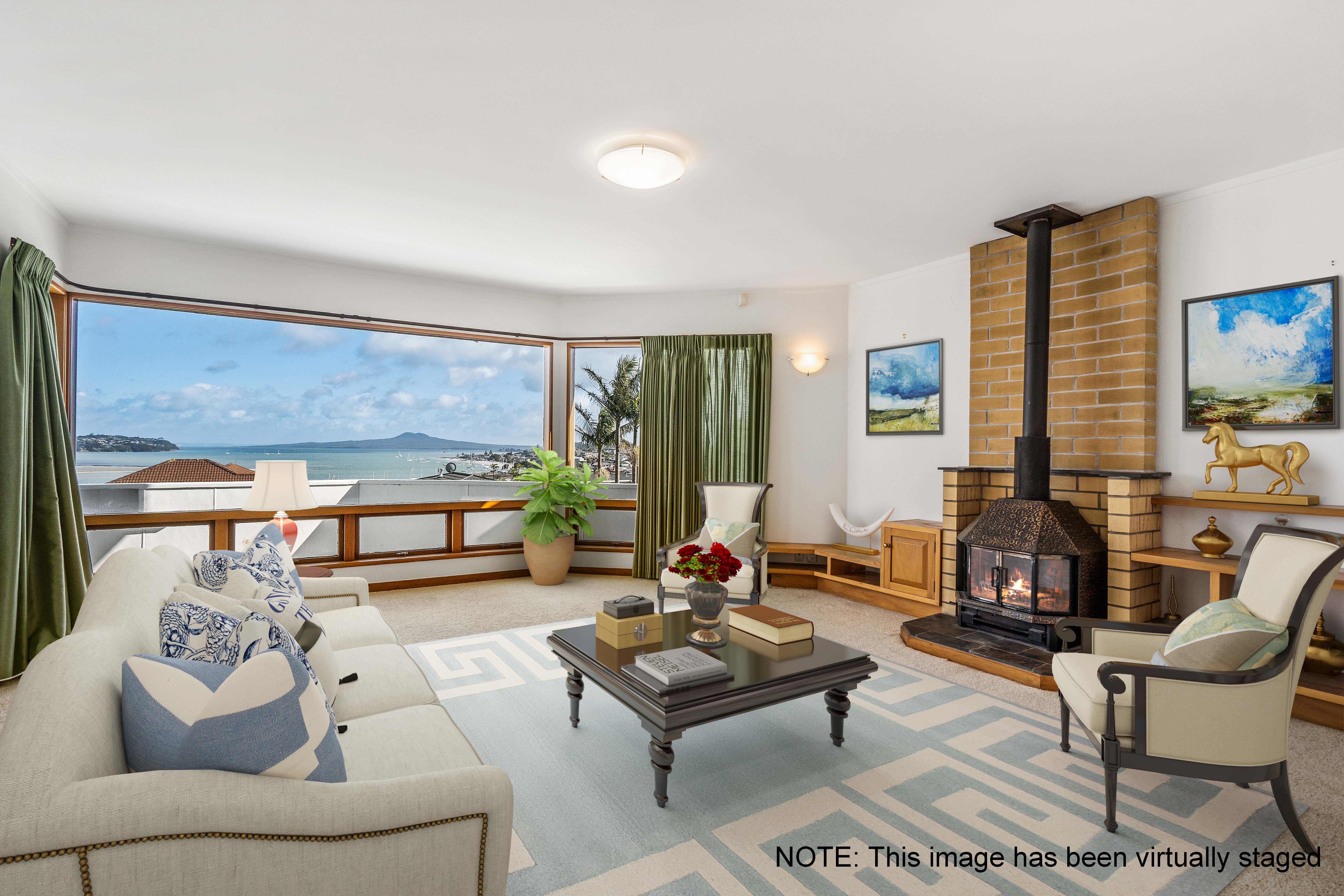 2/15a Takutai Avenue, Bucklands Beach, Manukau City