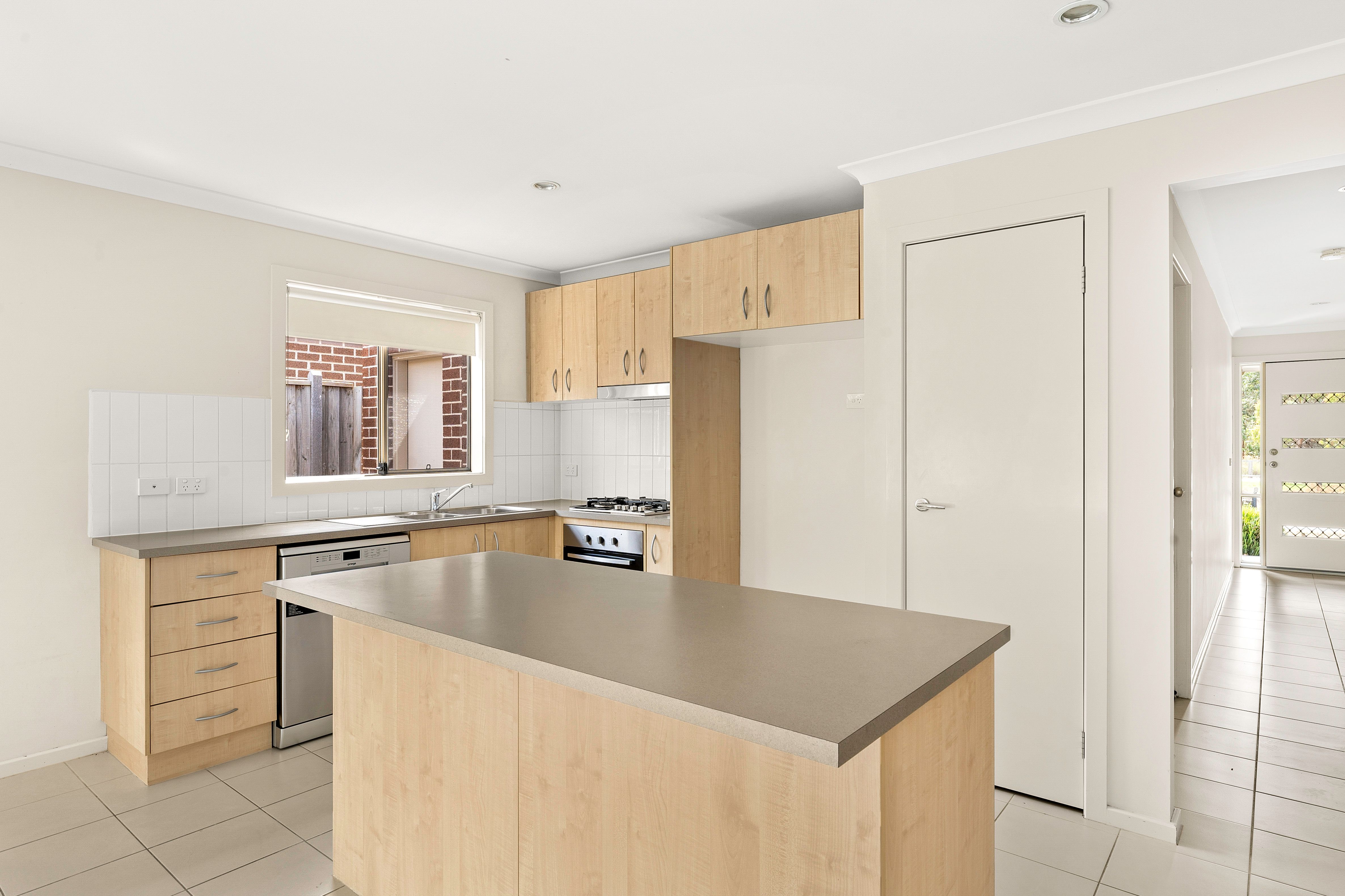 21 Heathfield Lane, Officer, VIC 3809