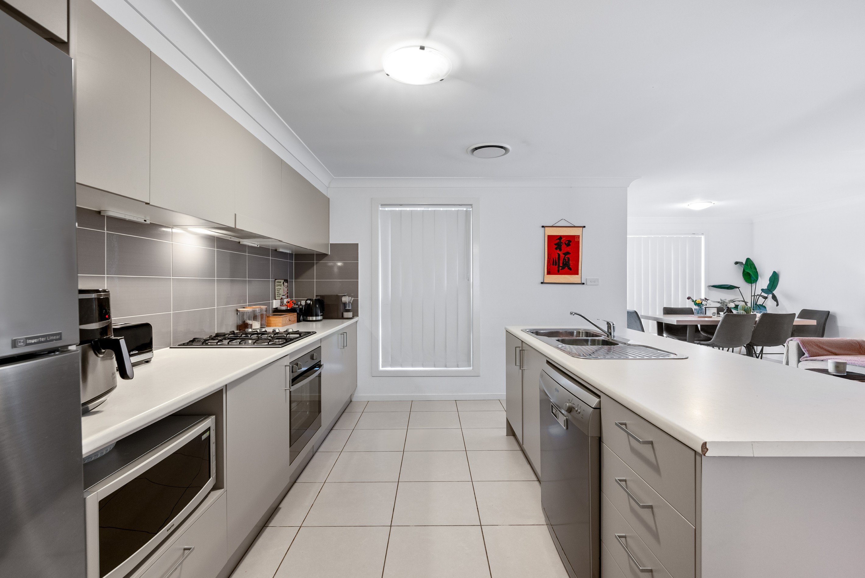 117 Ingleburn Gardens Drive, BARDIA, NSW 2565