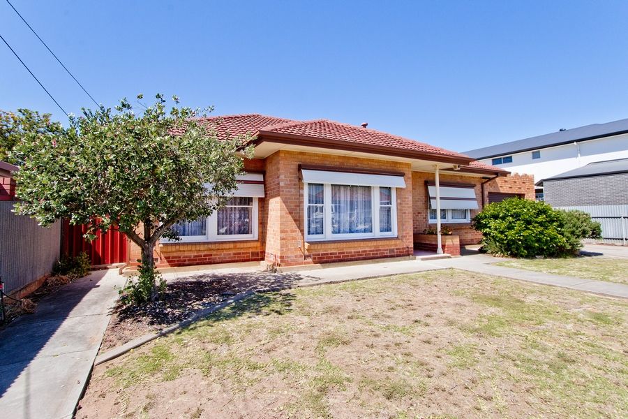 18 Rondo Avenue, Findon, SA 5023