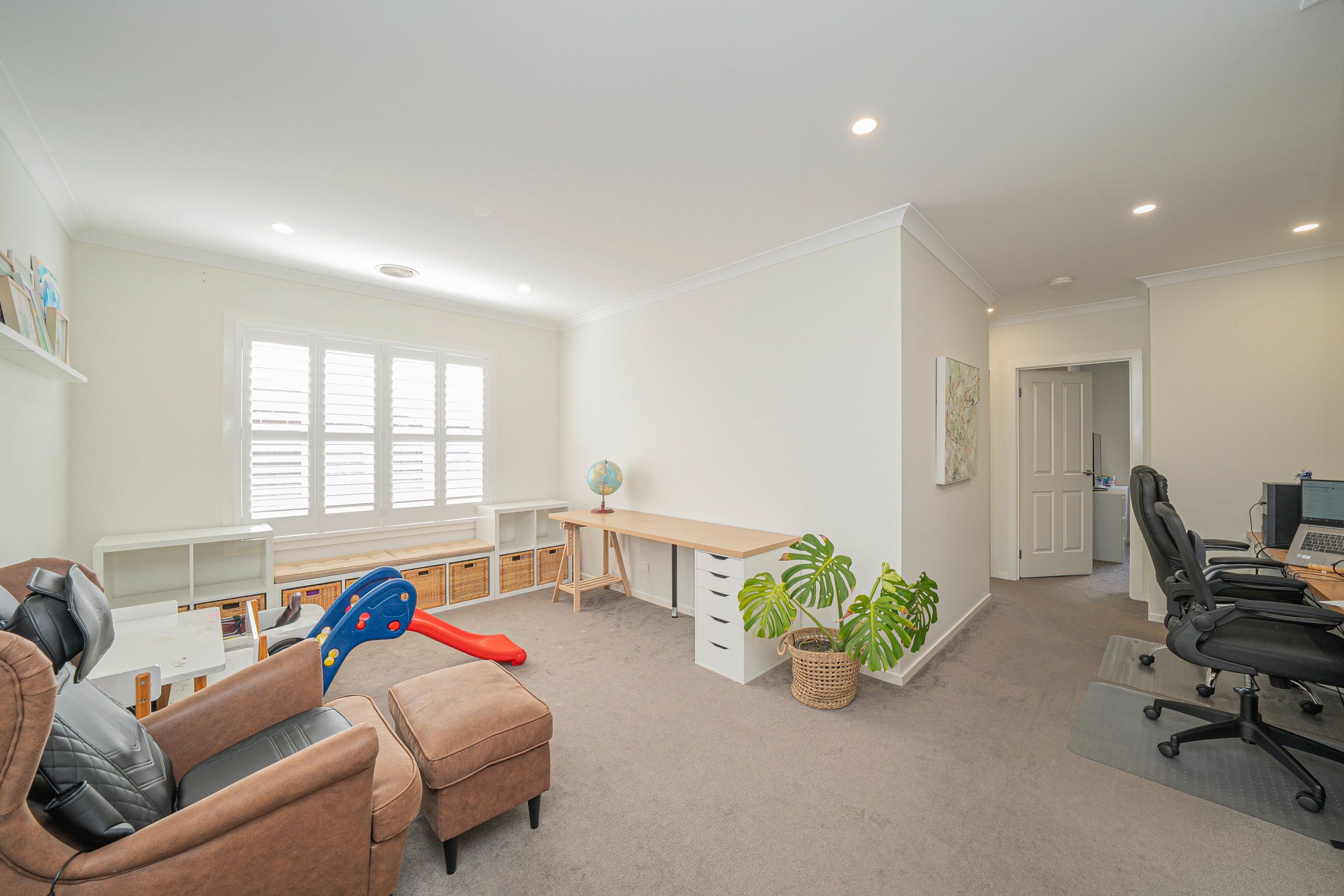 64 Graziers Crescent — photo 10 of 17
