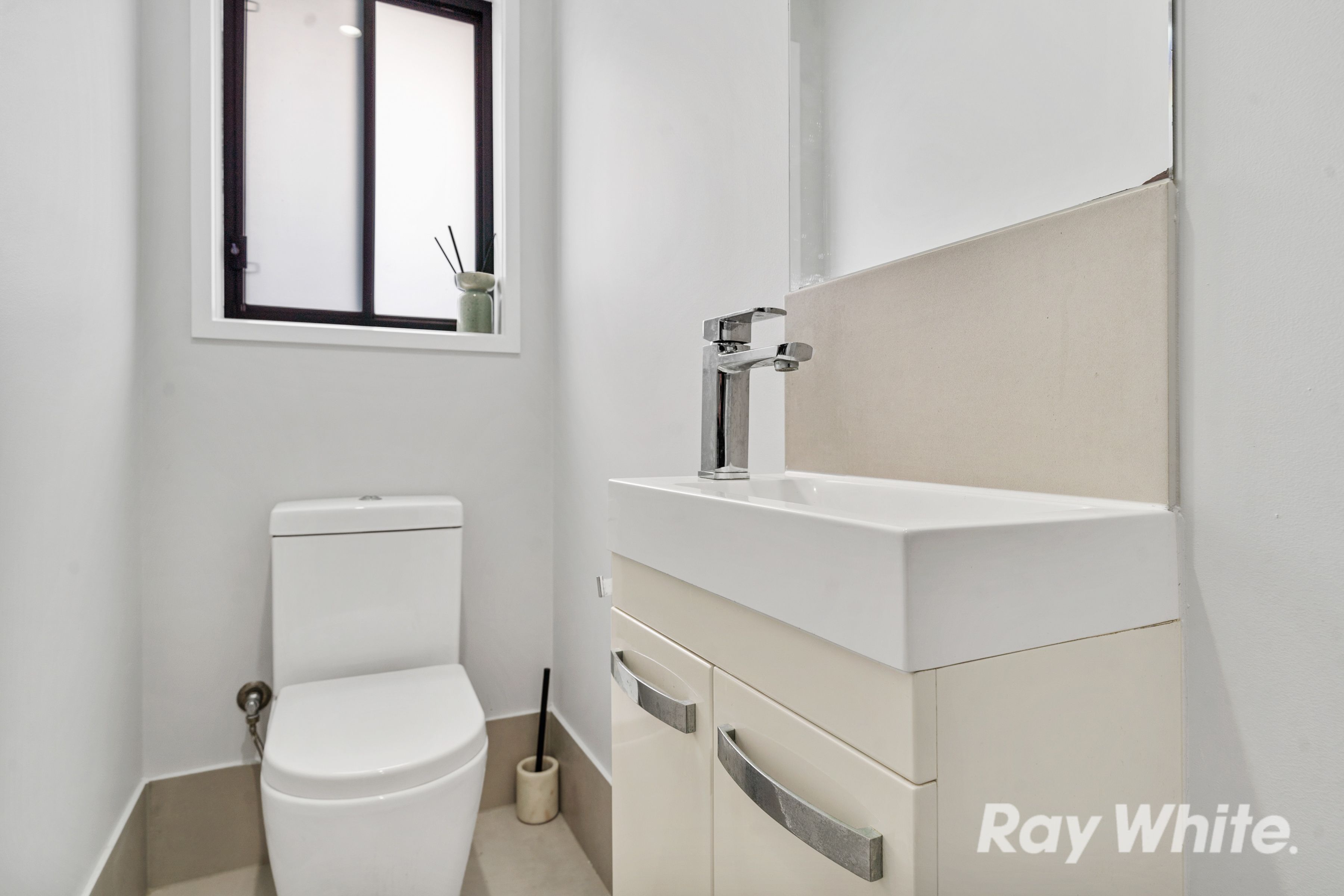 11 Soe Street — photo 14 of 20