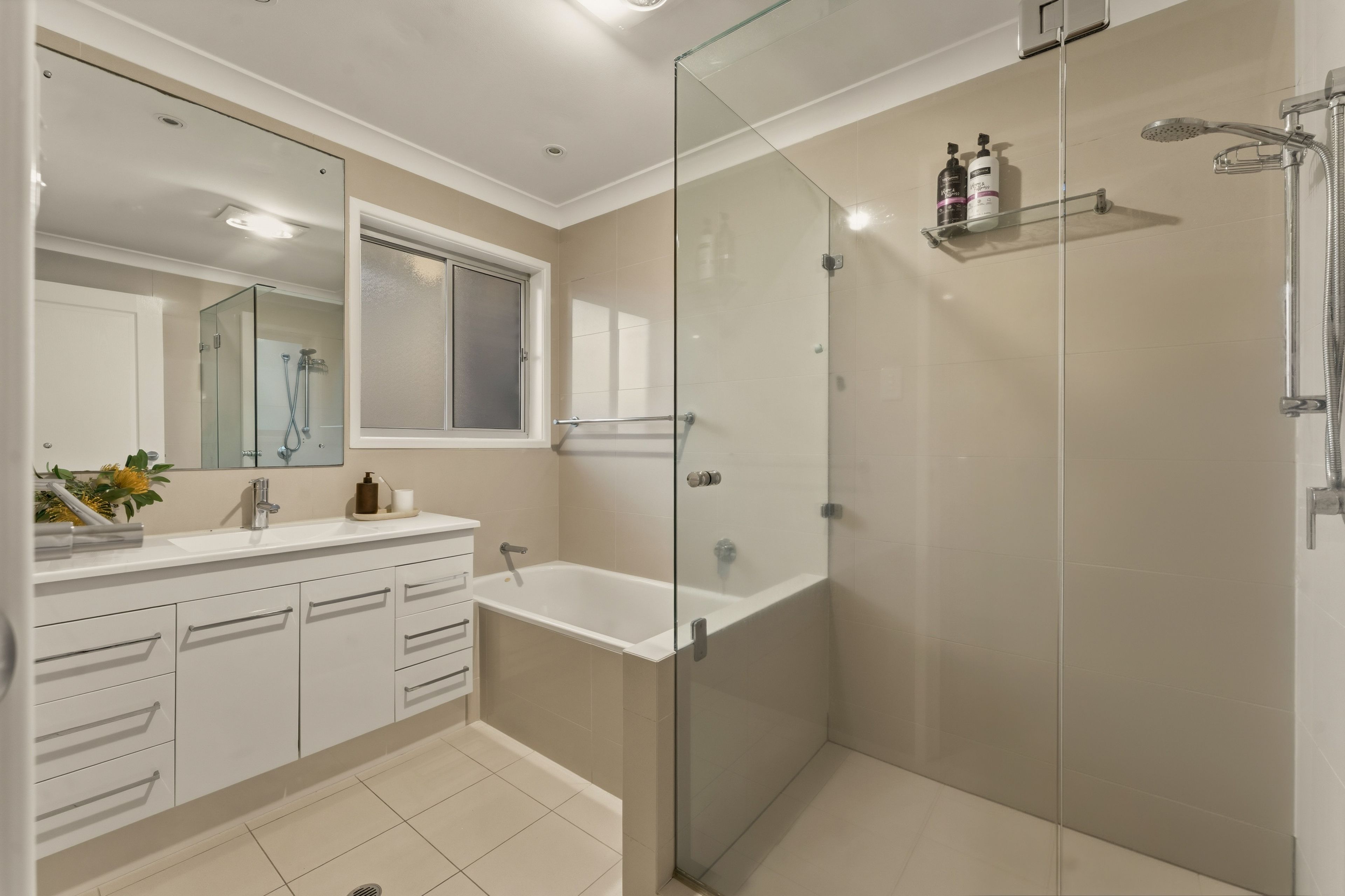 64 Oakleaf Street — photo 12 of 17
