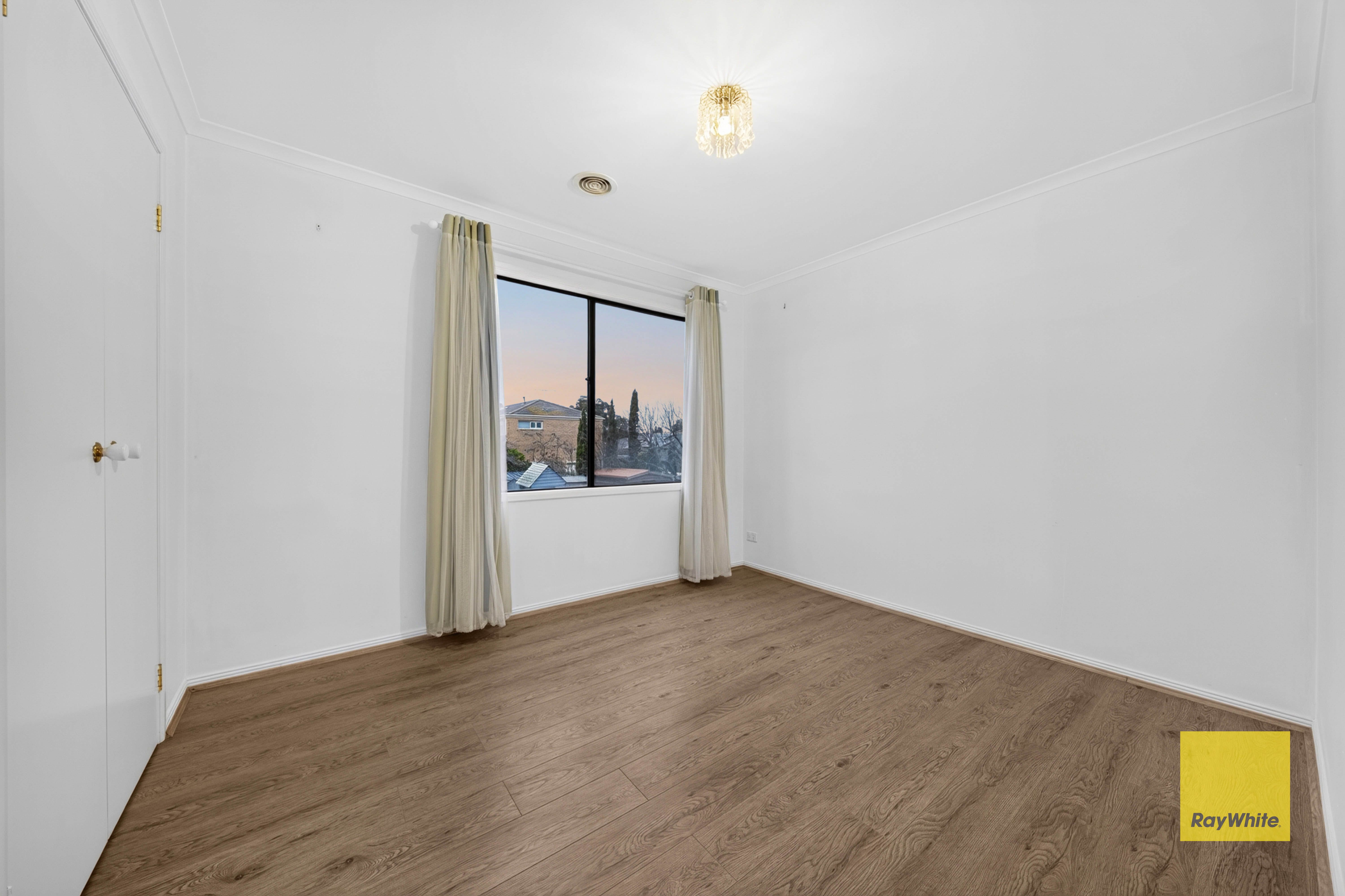 17 St Nicholas Court — photo 25 of 30