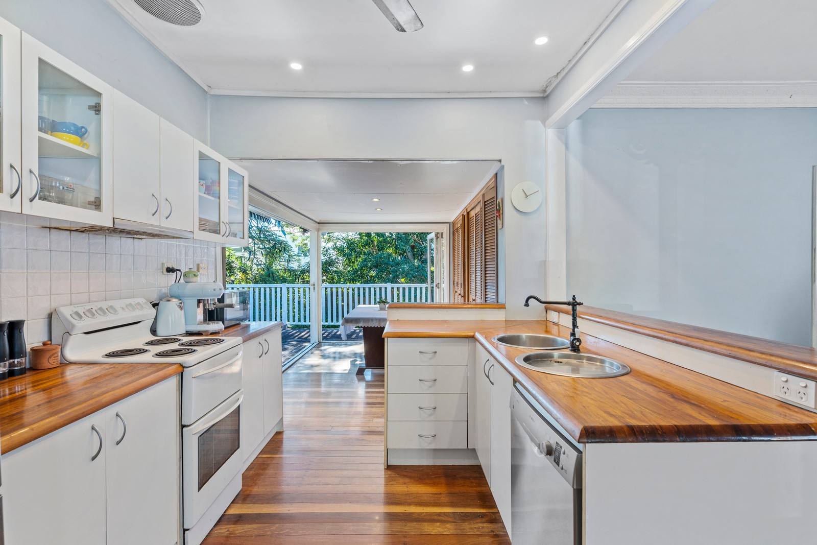 40 Walker Street, Coorparoo, QLD 4151