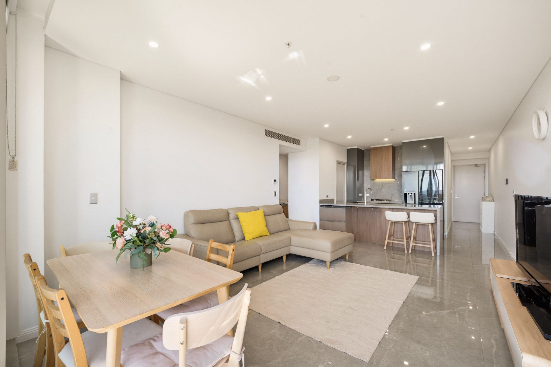 1137/180 George Street — photo 3 of 9