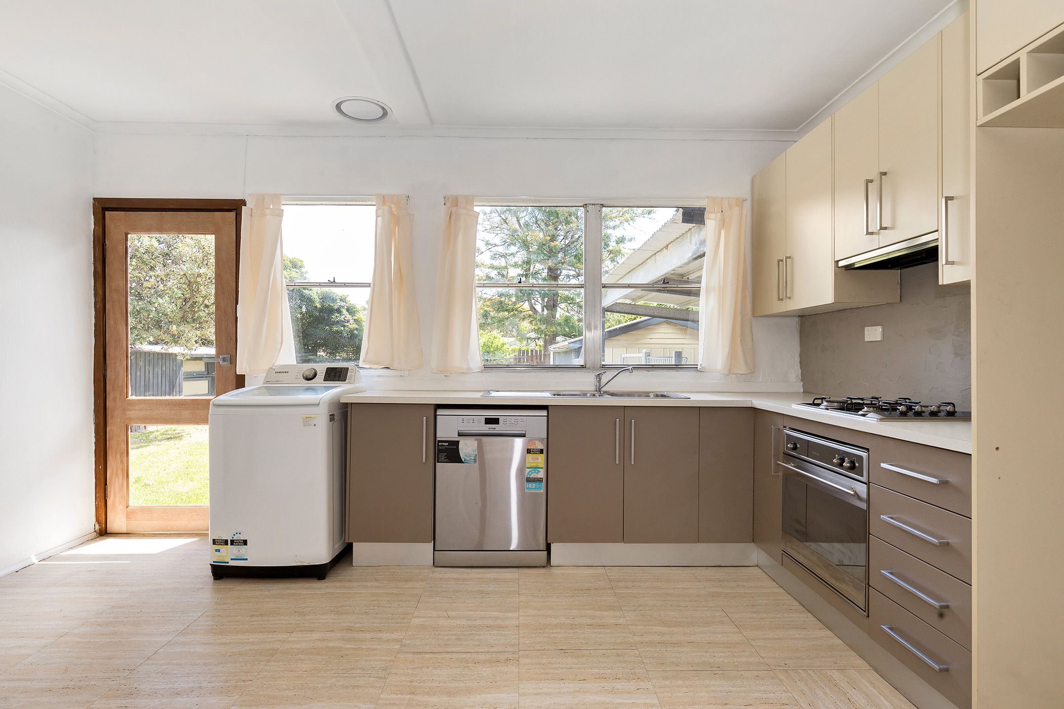 13 Candlebark Crescent, Frankston North, VIC 3200