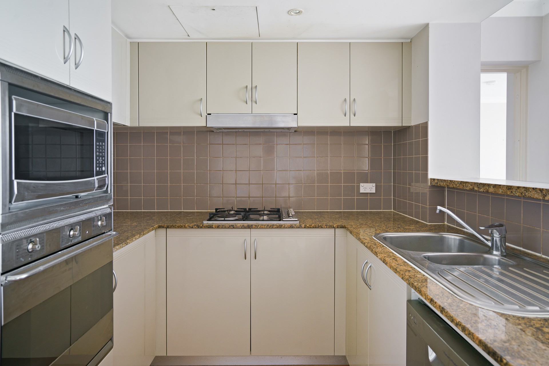 1008/8-10 Brown Street, Chatswood, NSW 2067