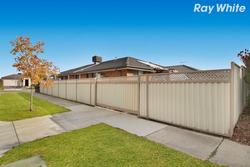 40 Victory Drive, Pakenham, VIC 3810