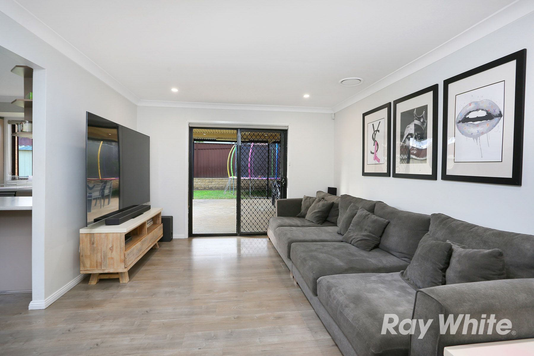 17 Coonawarra Drive — photo 5 of 16