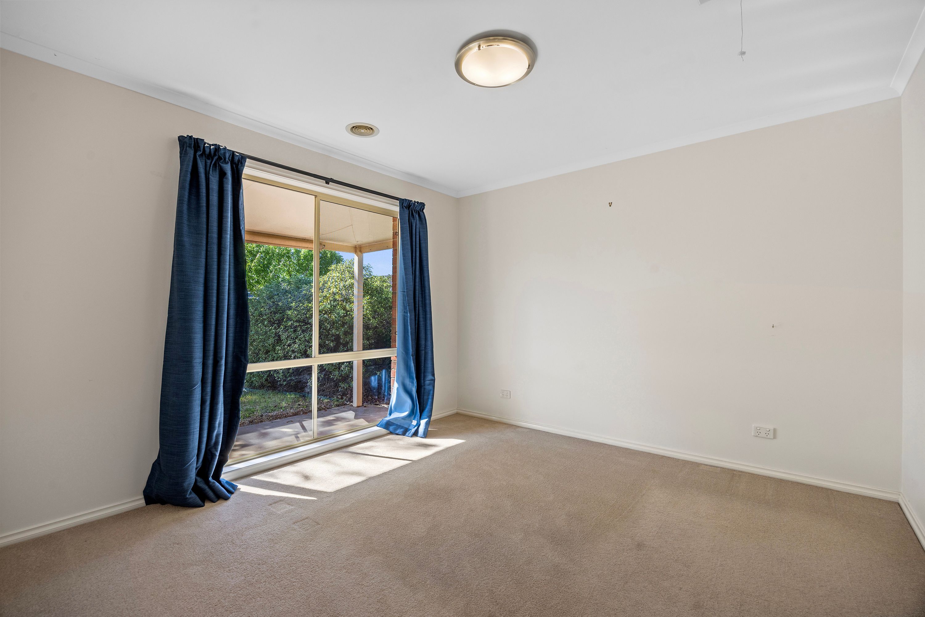 50 Wearne Road — photo 3 of 6