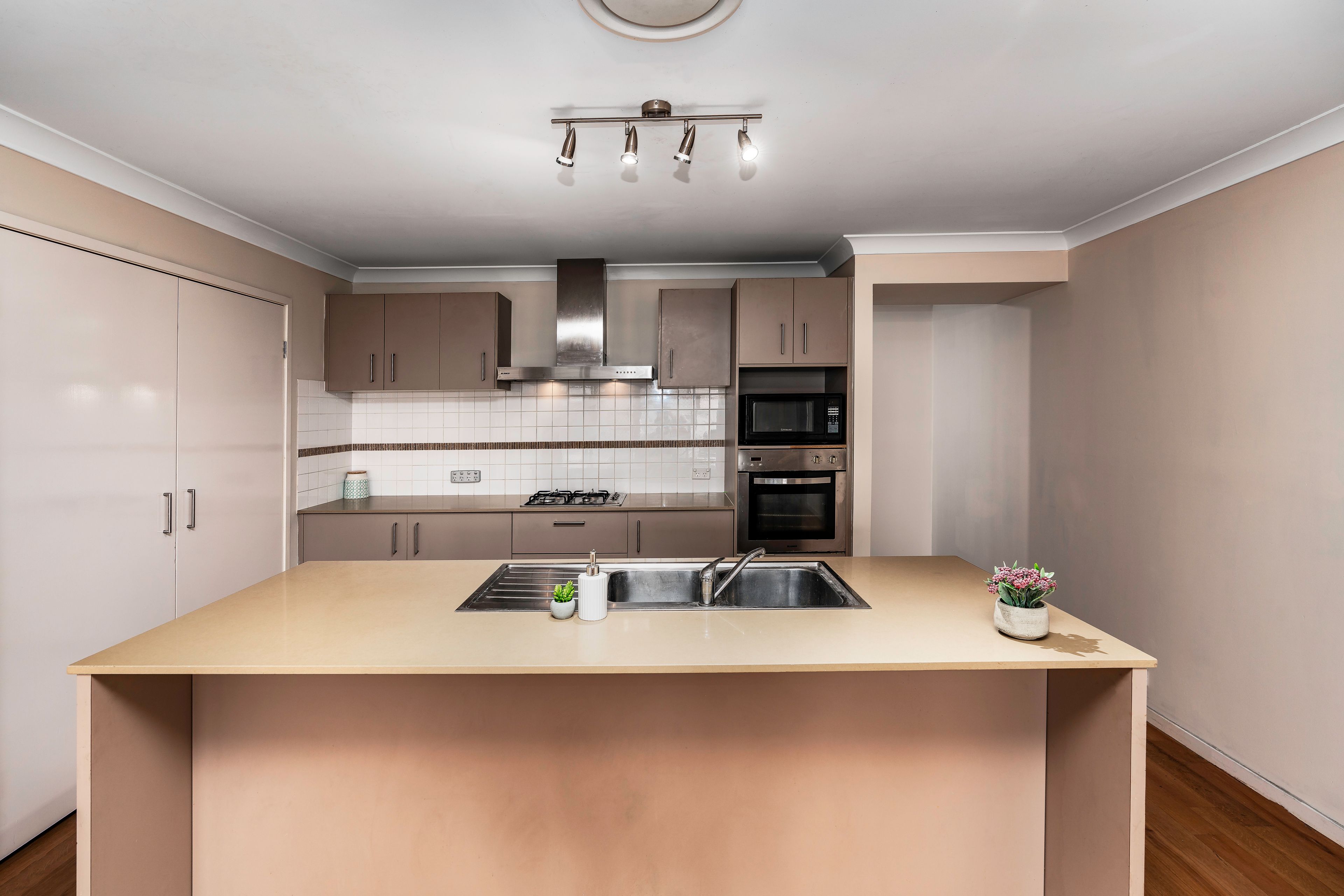 35 Sullivan Street, Worrigee, NSW 2540