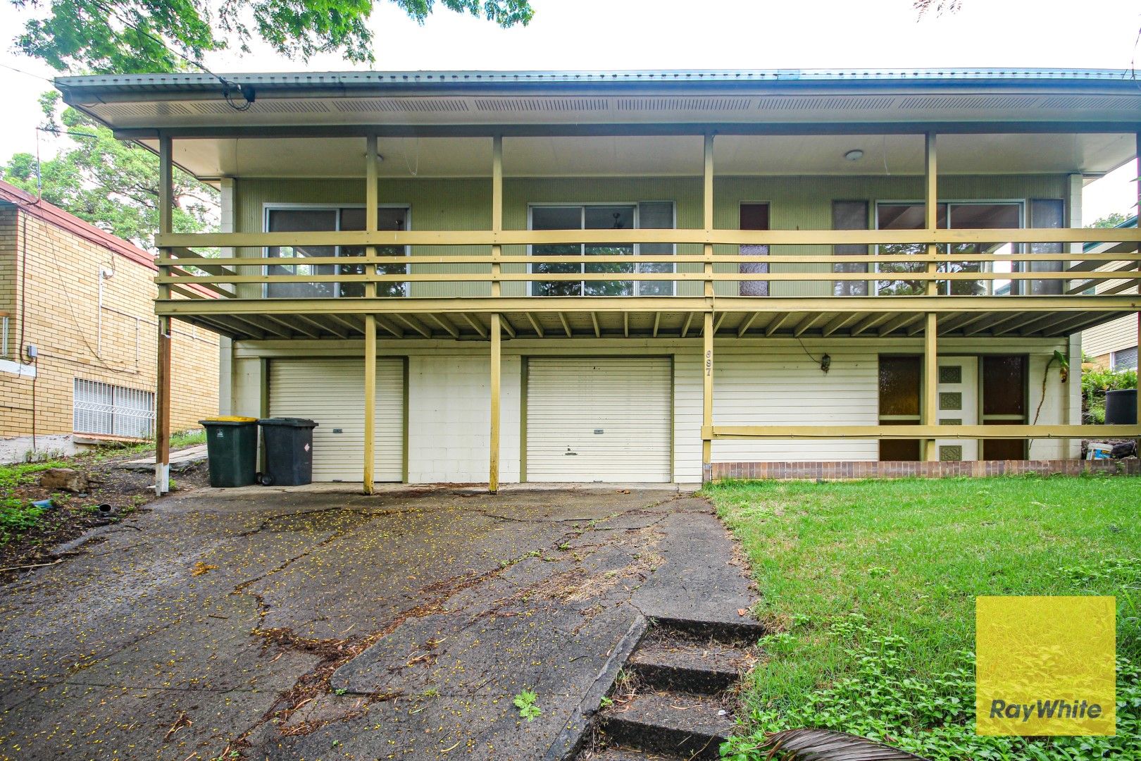 897 Cavendish Road, Holland Park, QLD 4121