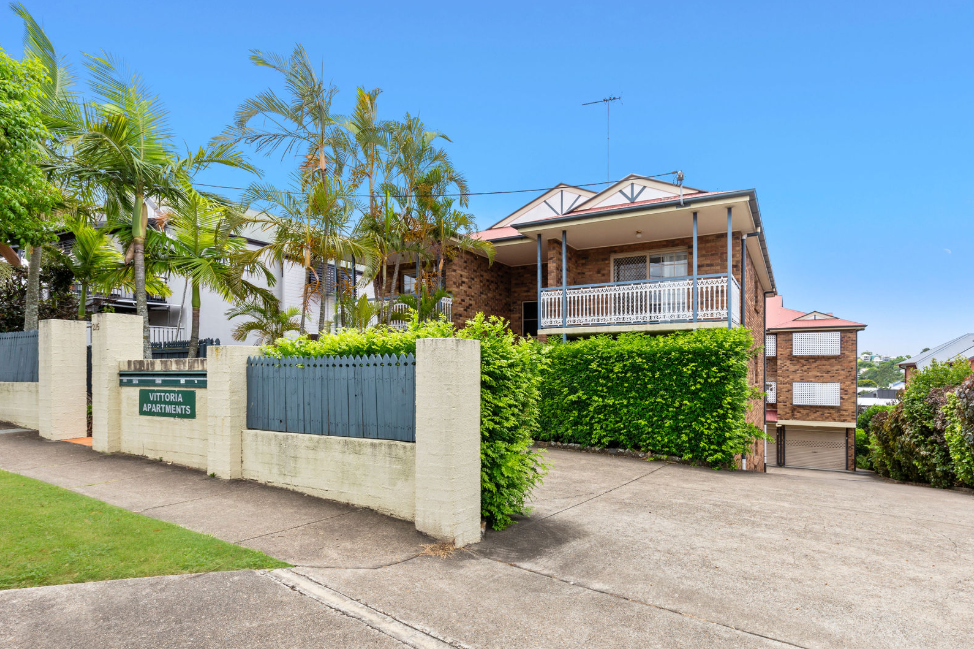 2/215 Baroona Road — photo 11 of 11