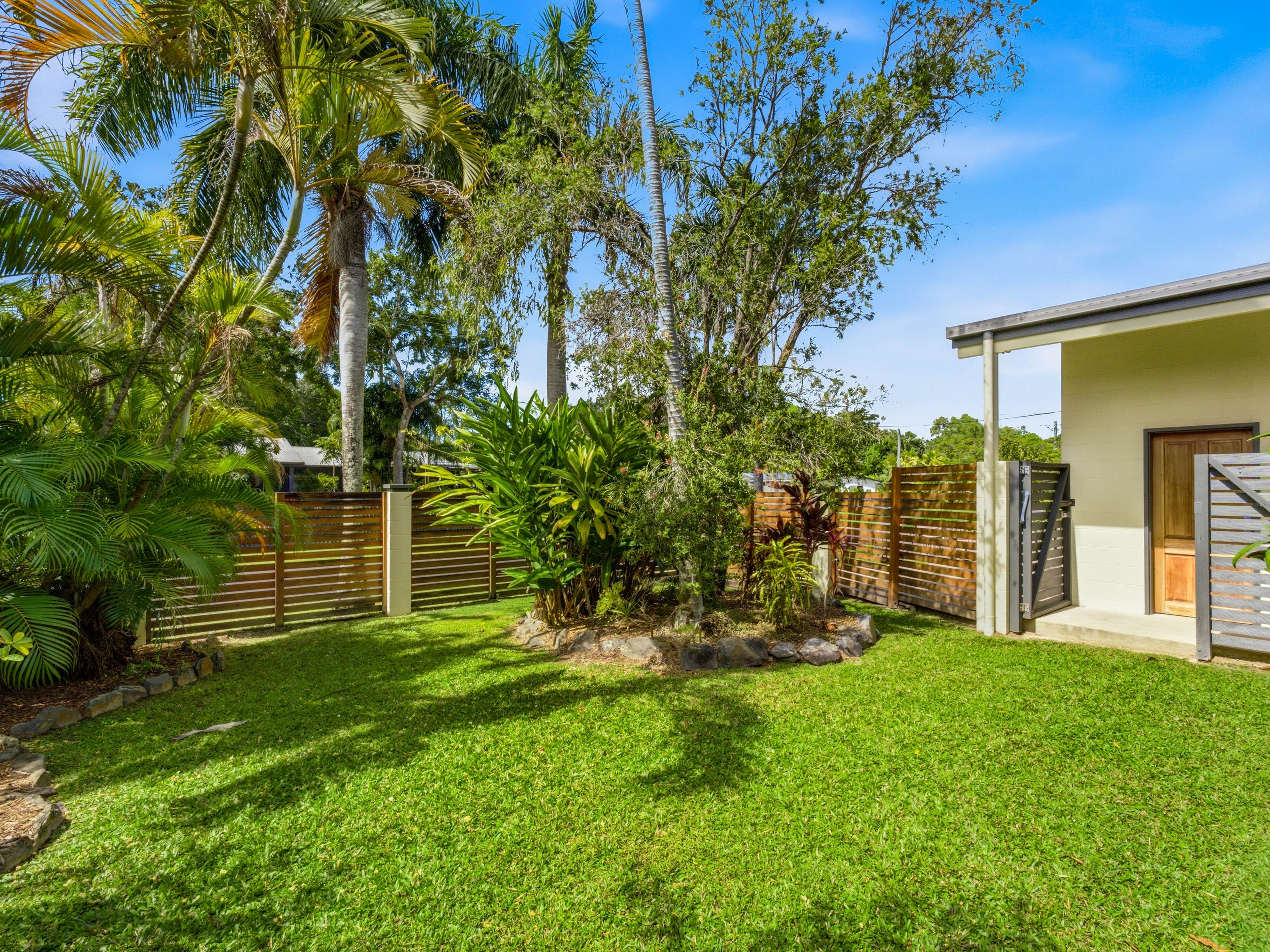 9 Coolangatta Close — photo 14 of 18