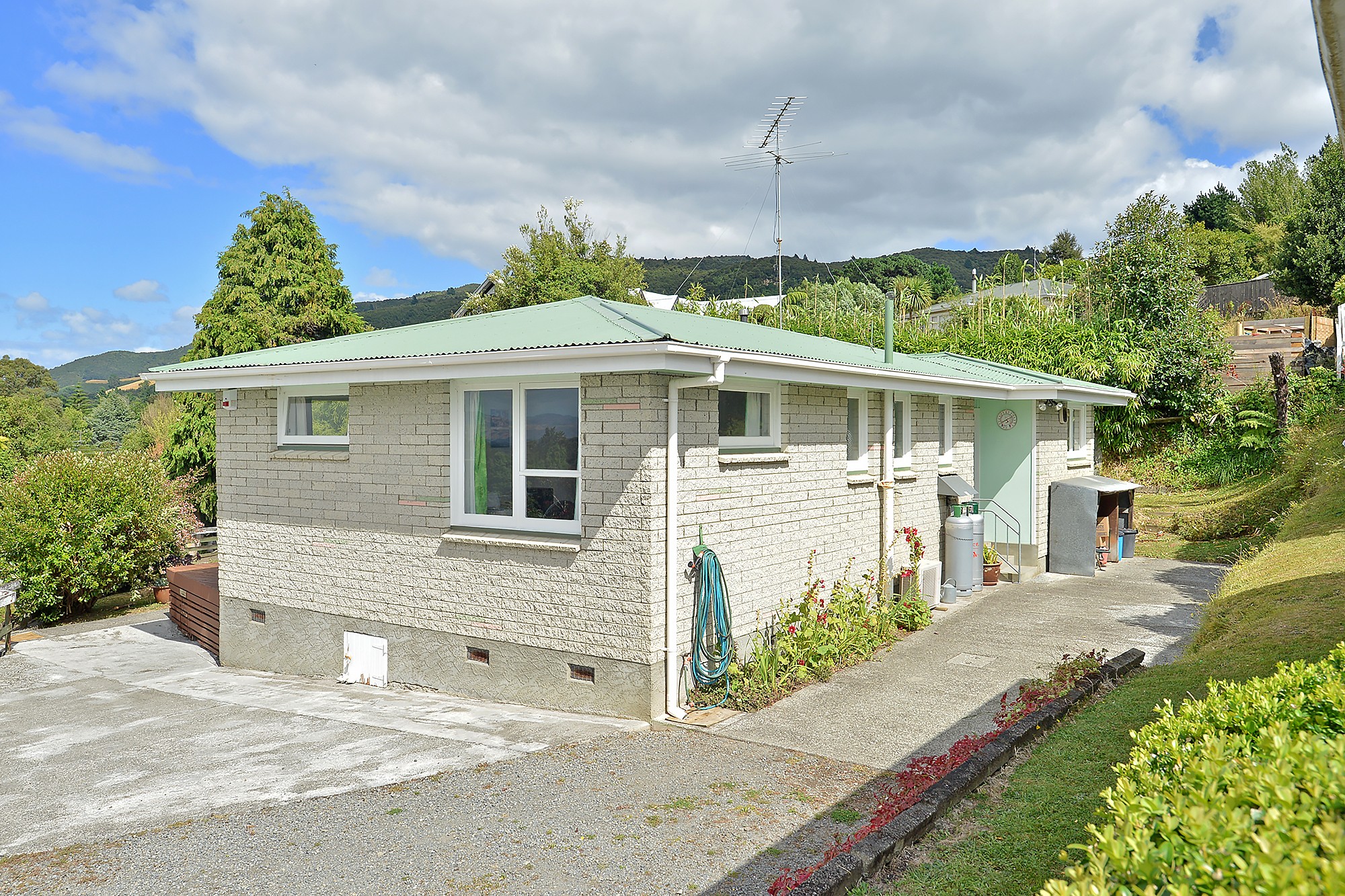 16 Renall Street, Featherston, South Wairarapa District