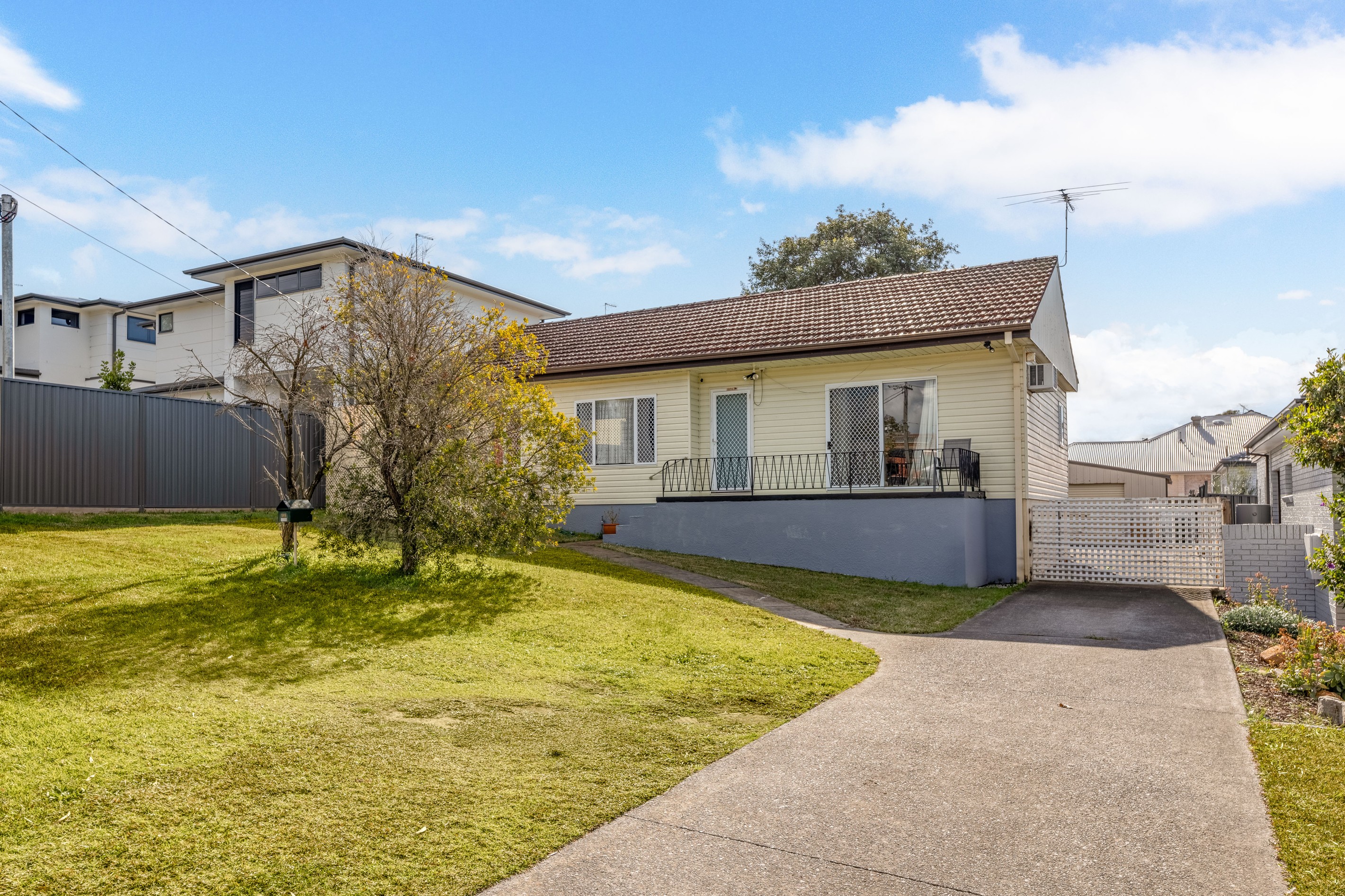 115 Waratah Street, Kirrawee, NSW 2232