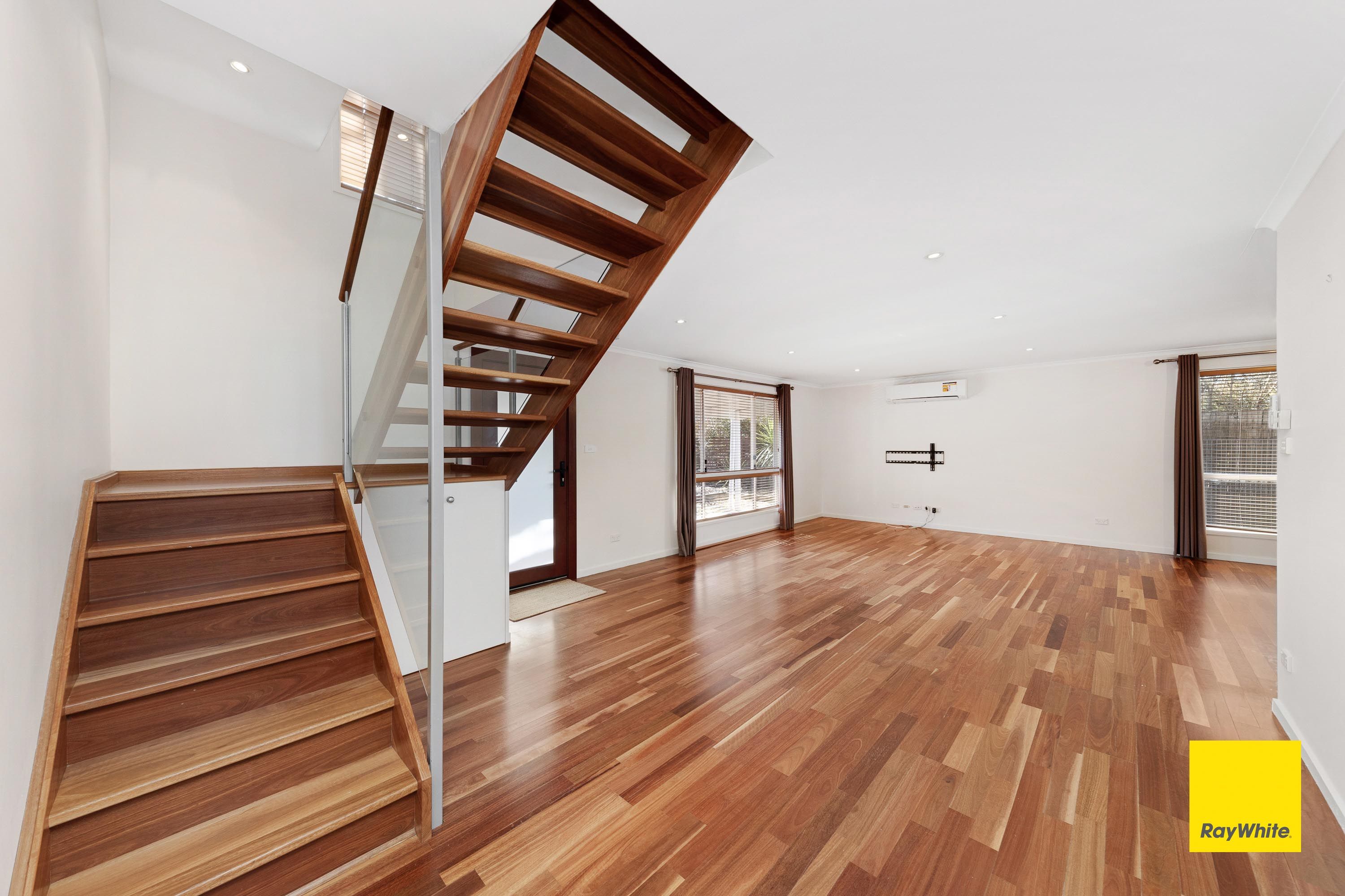 31 Rutledge Street — photo 3 of 21