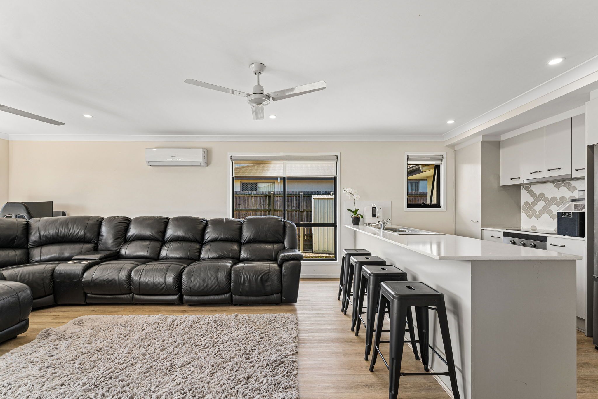 24 Williams Street — photo 9 of 25