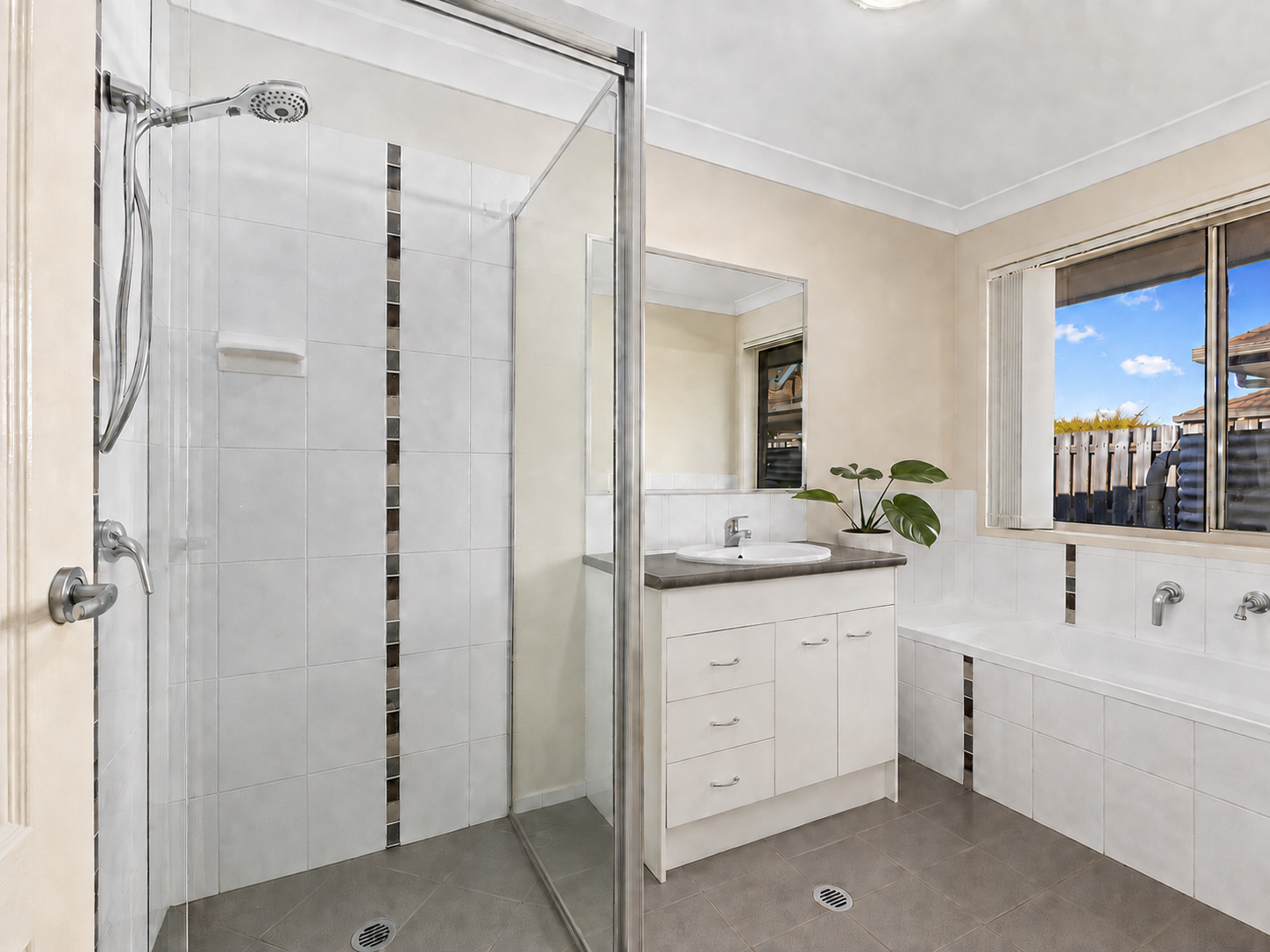 16 Parkwood Street — photo 10 of 17