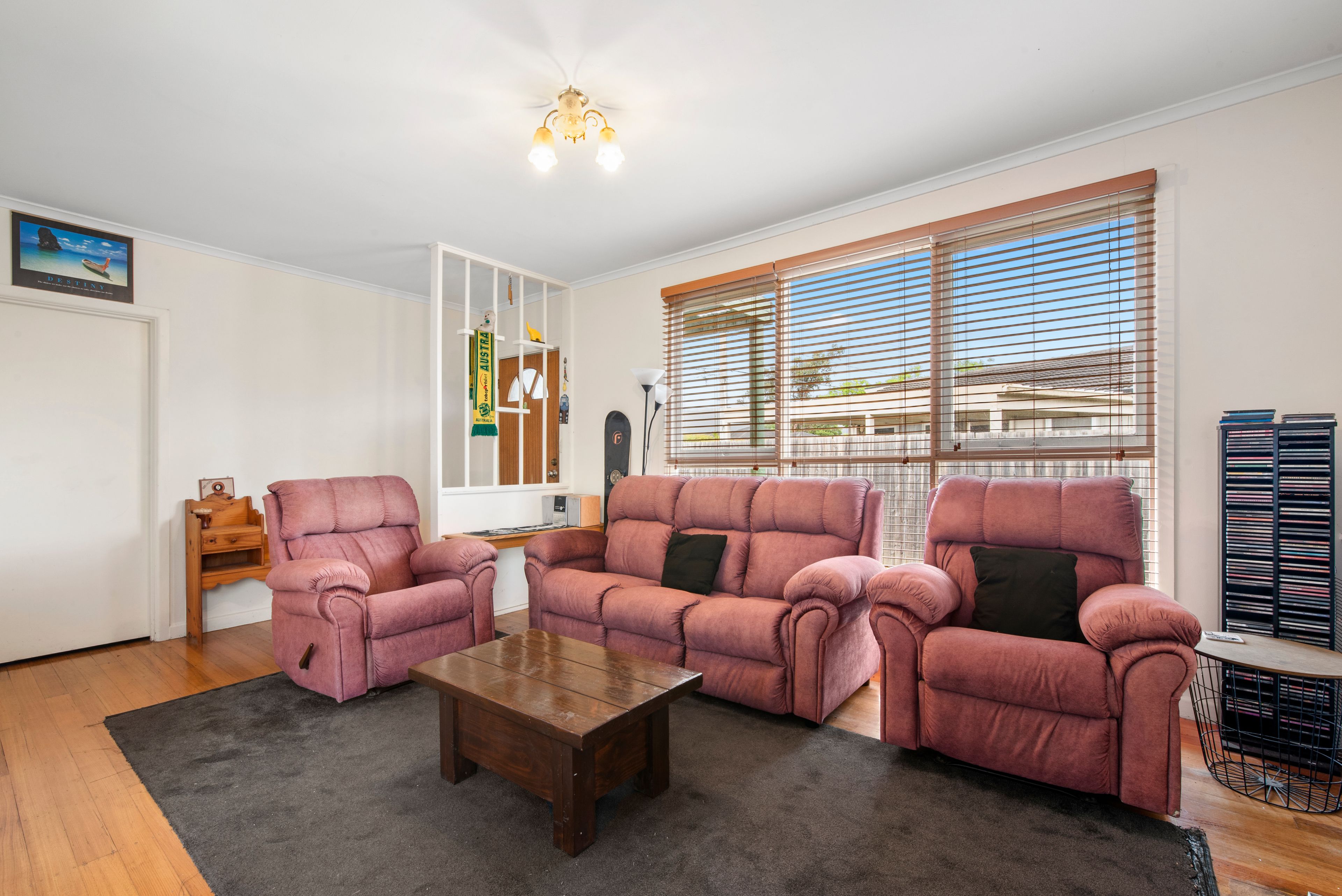 18 Holme Road, Ferntree Gully, VIC 3156