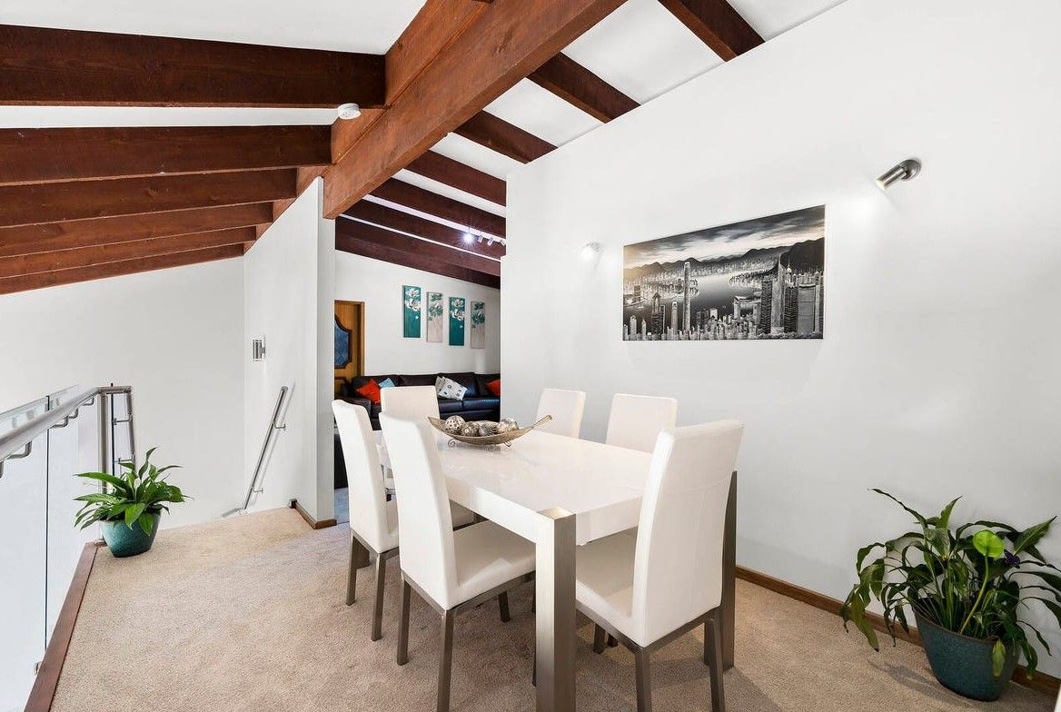 35 Lardner Road — photo 3 of 8