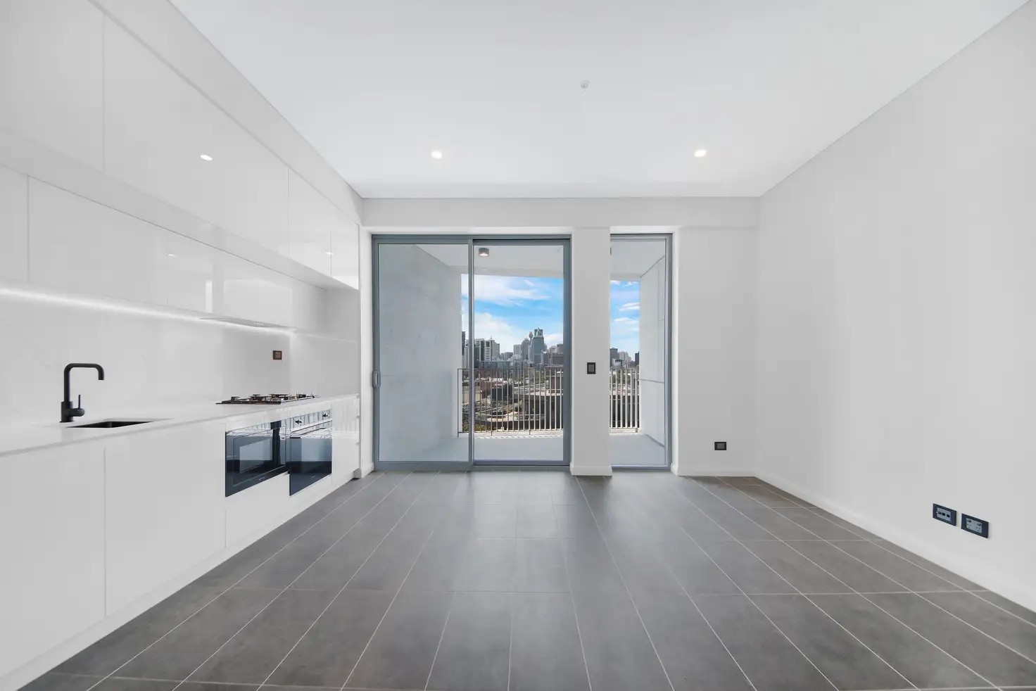 603/1A Lawson Square, Redfern, NSW 2016