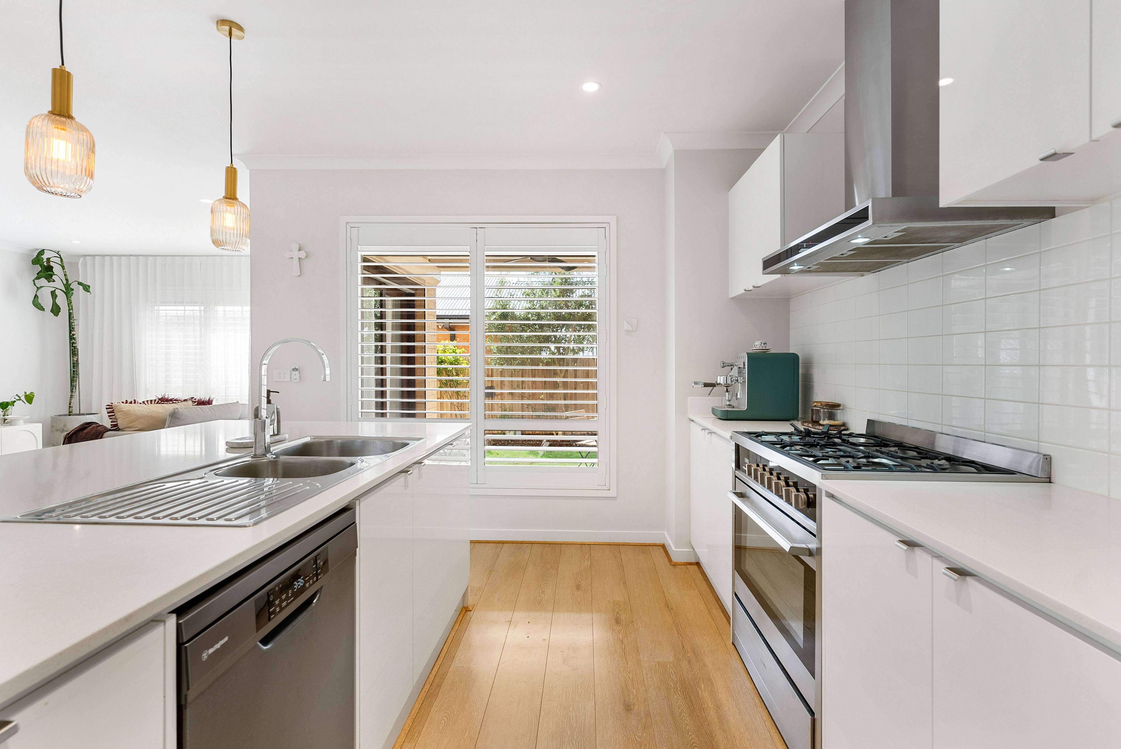 24 Arbourton Avenue, AINTREE, VIC 3336