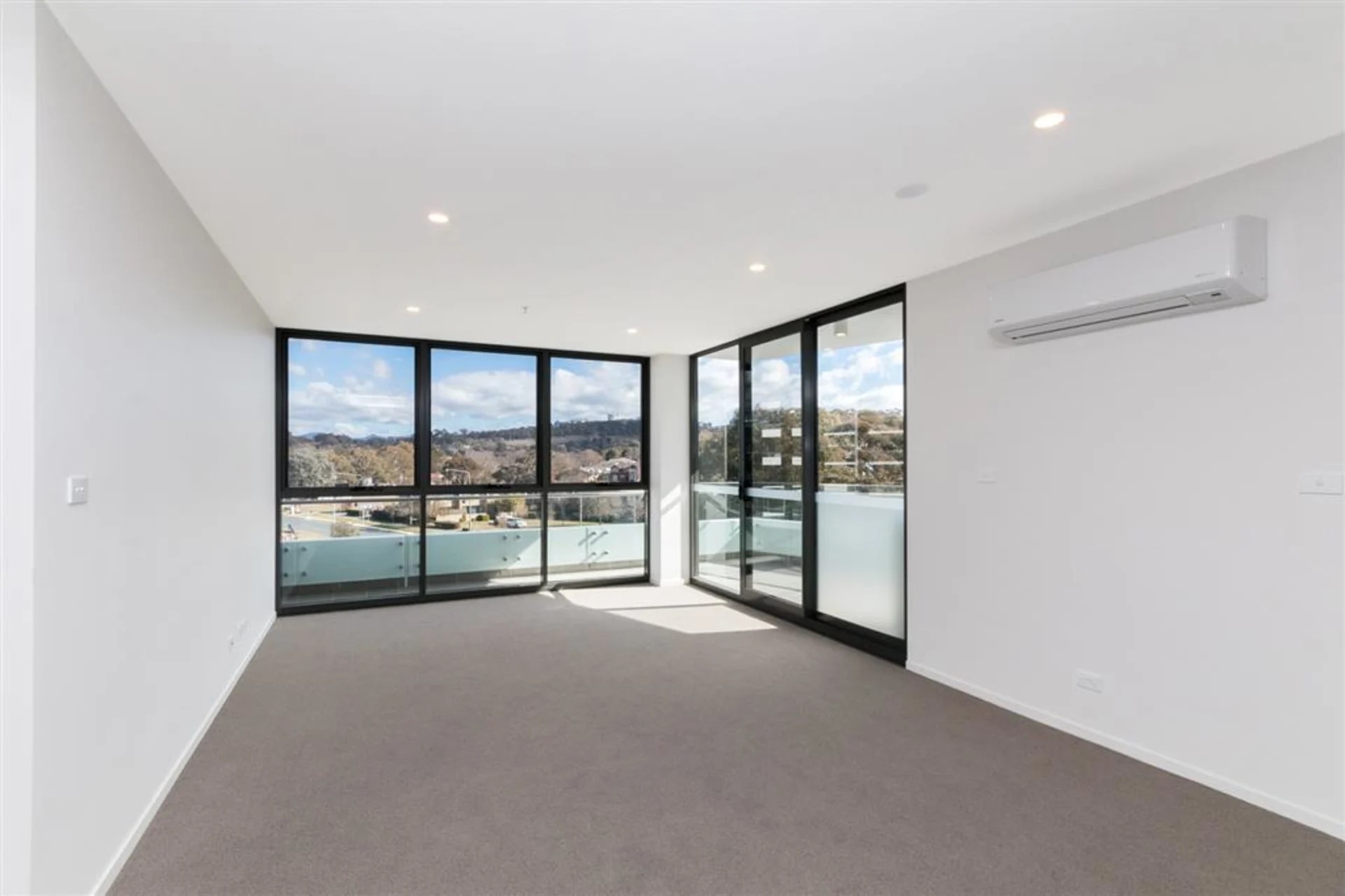 52/7 Irving Street, Phillip, ACT 2606