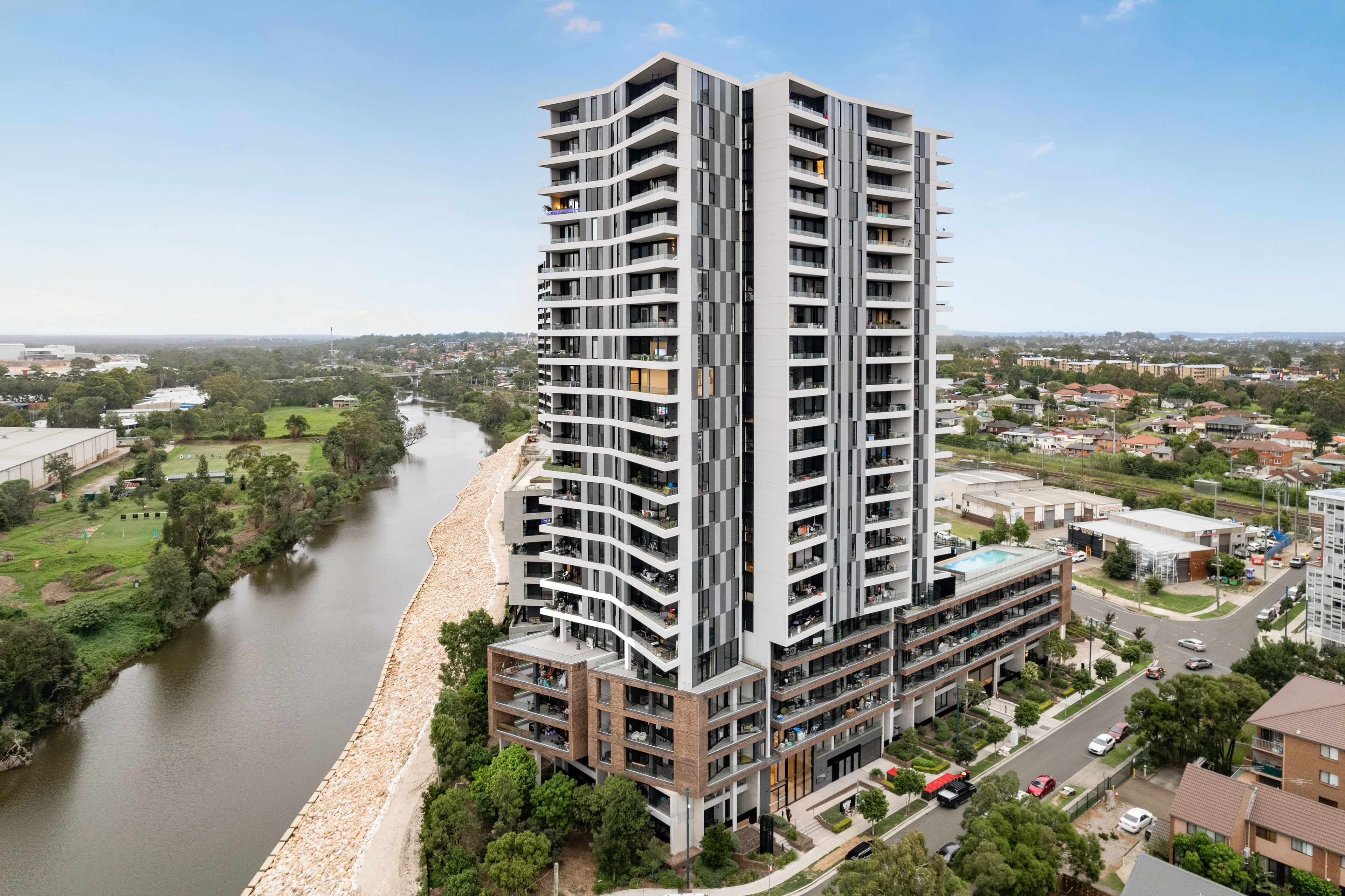 1402/6a Atkinson Street, Liverpool, NSW 2170