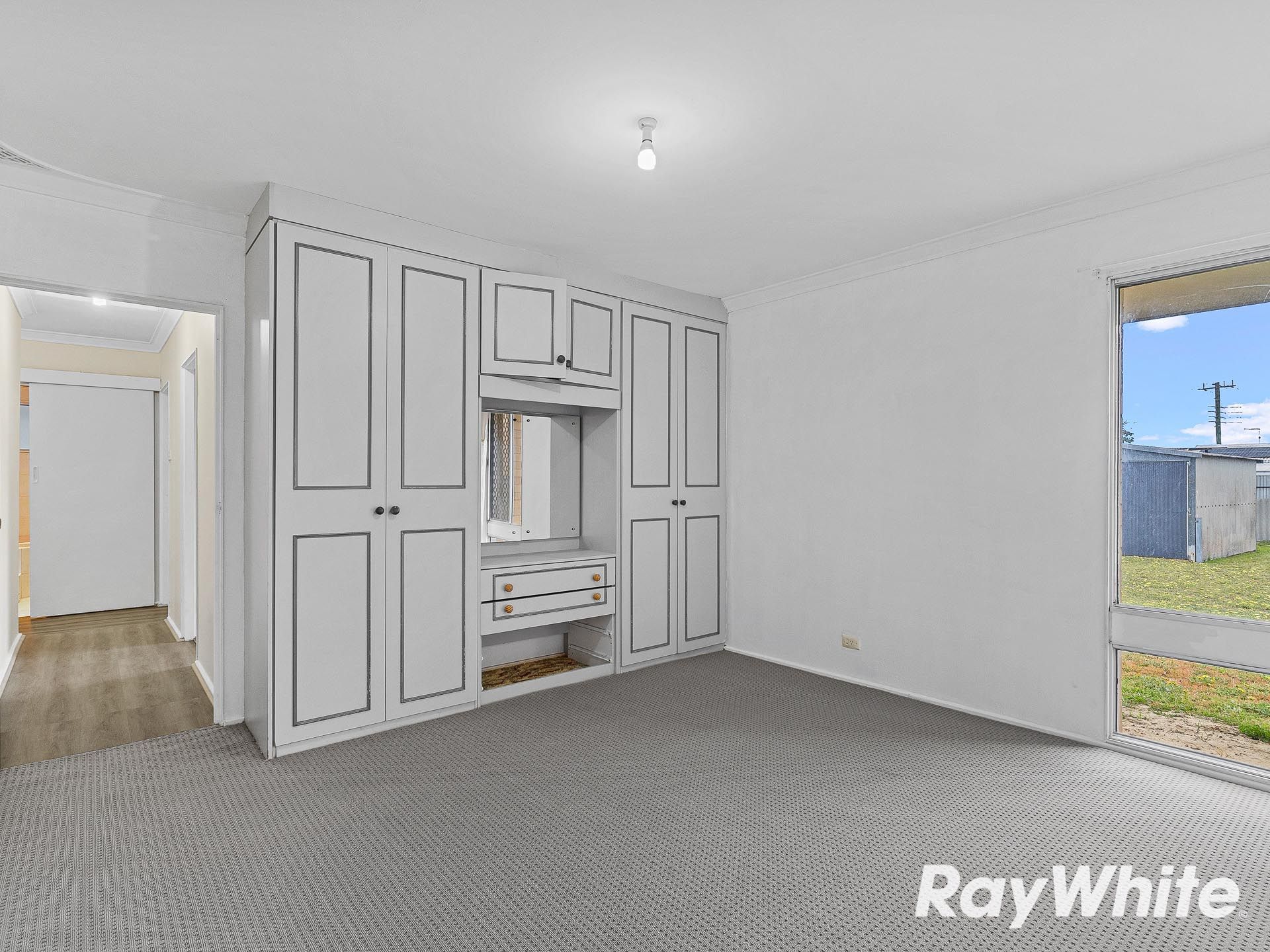 10 Hakea Place — photo 11 of 22