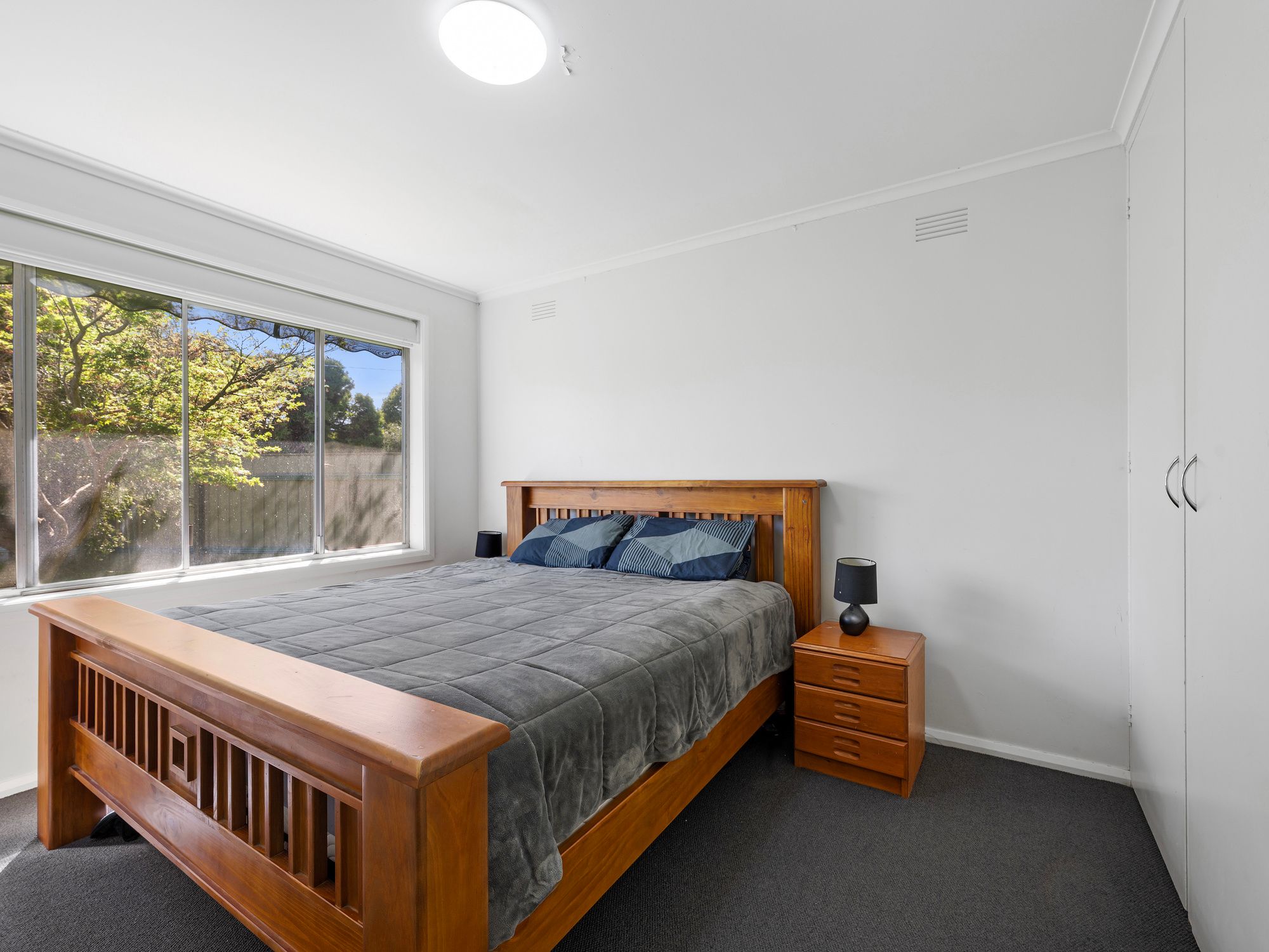 27 Helms Court — photo 10 of 13