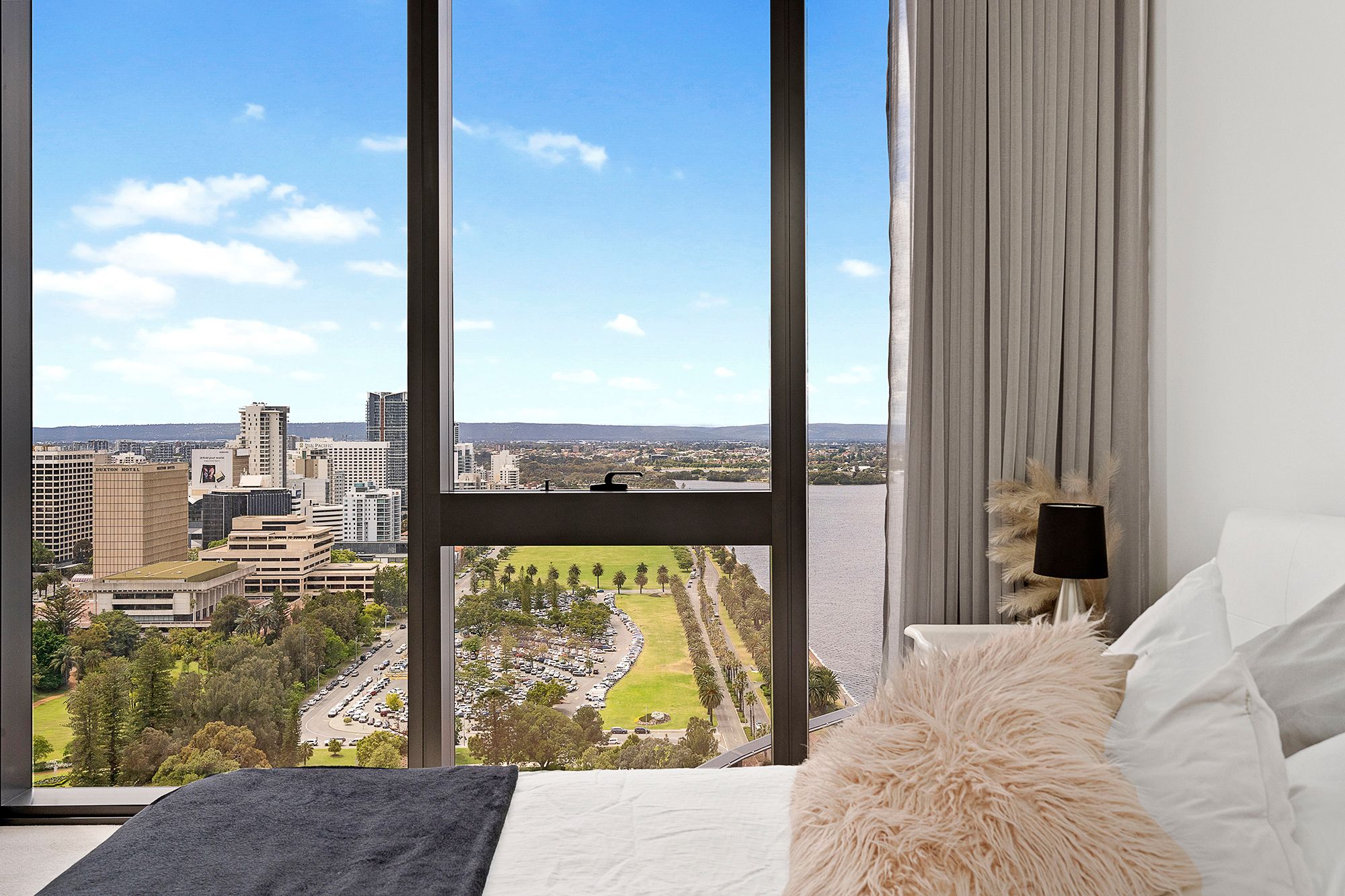 2504/1 Geoffrey Bolton Avenue, Perth, WA 6000