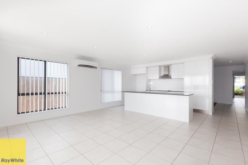 74 Cobblestone Avenue, Logan Reserve, QLD 4133
