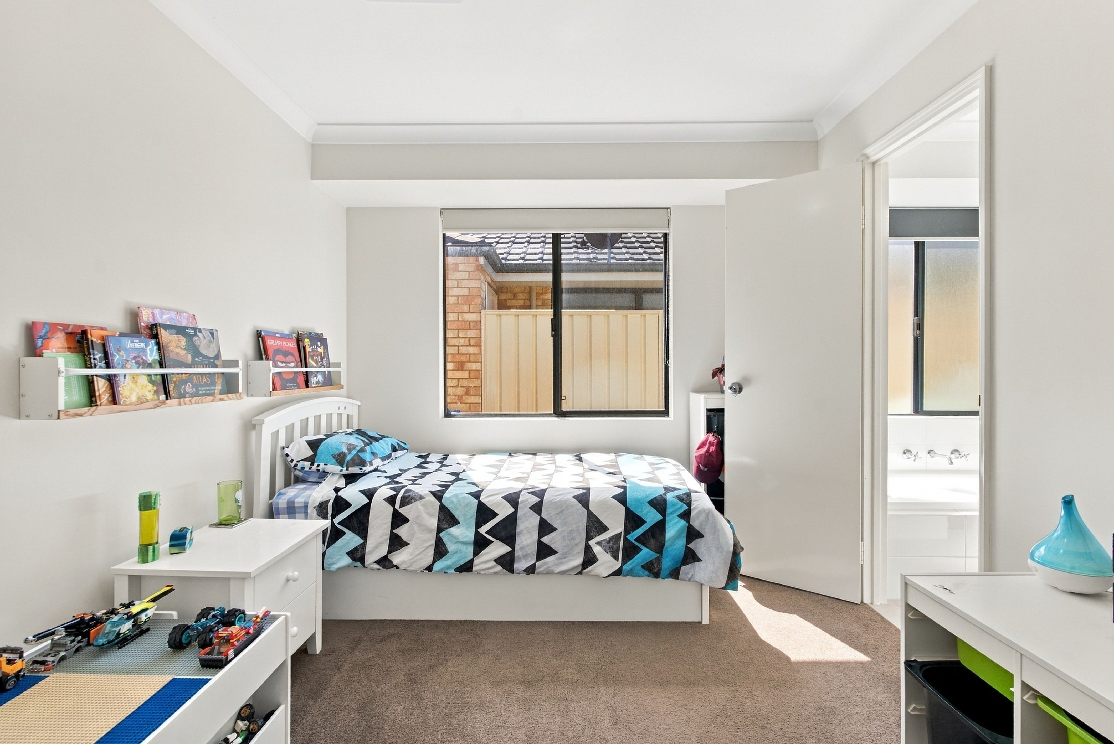 122 Kemp Street — photo 14 of 30
