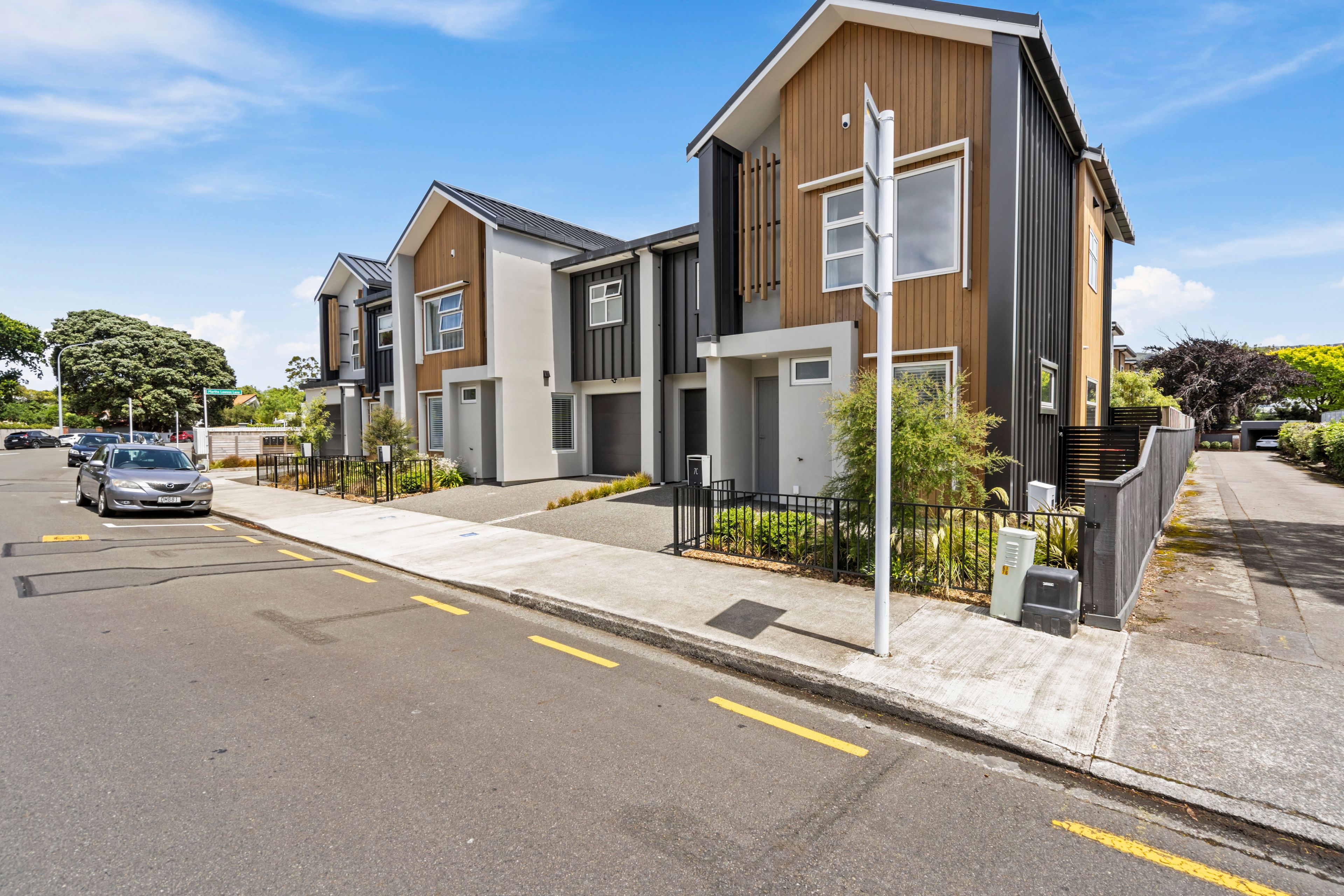 7C Bloomfield Terrace, Hutt Central, Lower Hutt City