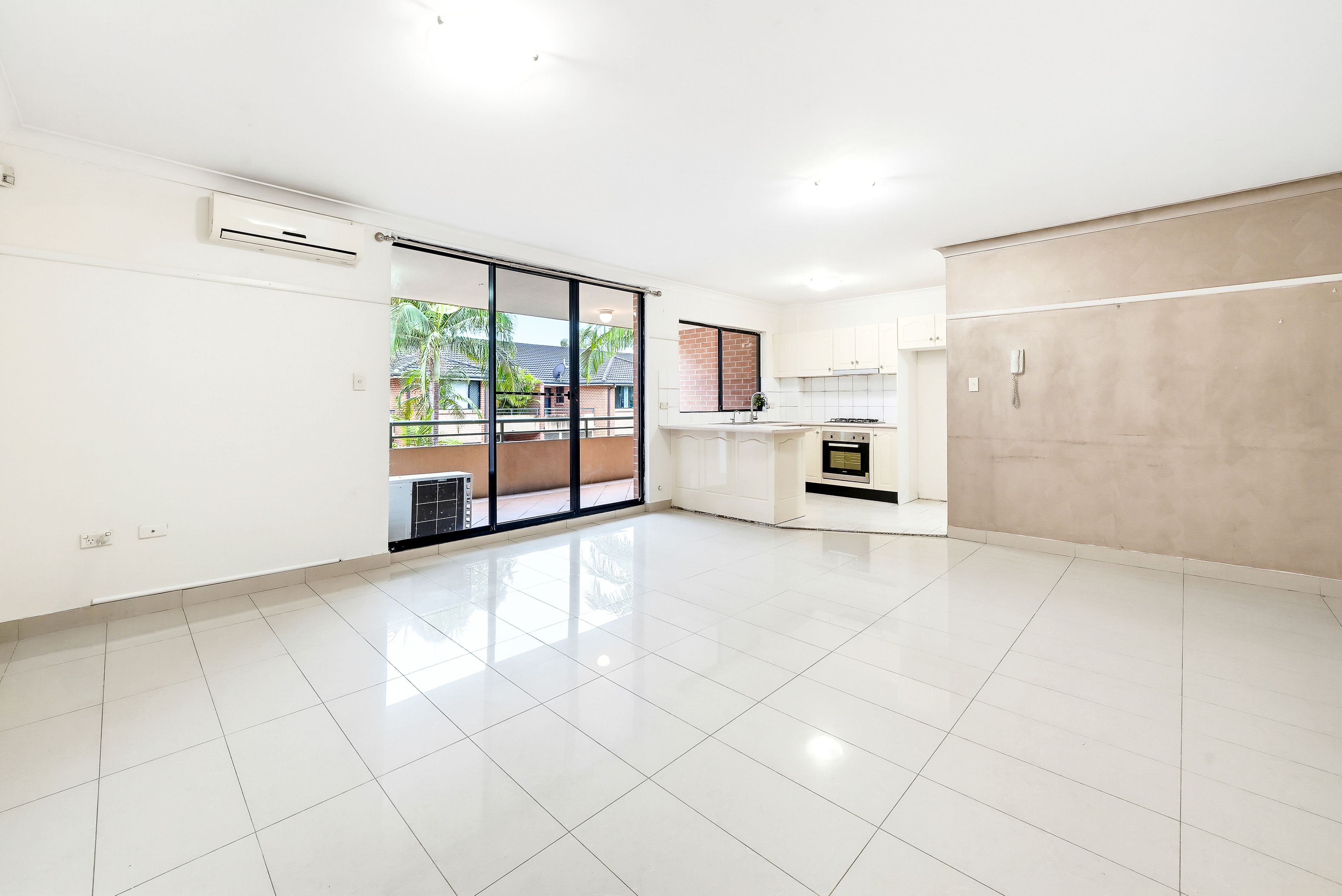 27/62-64 Fullagar Road — photo 3 of 12
